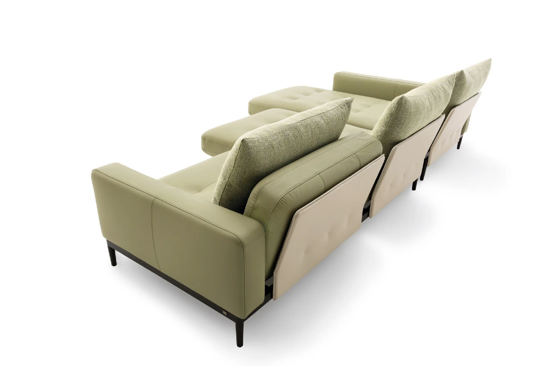 DIVINEDESIGNCENTER_TIRA_SOFA_7.jpg