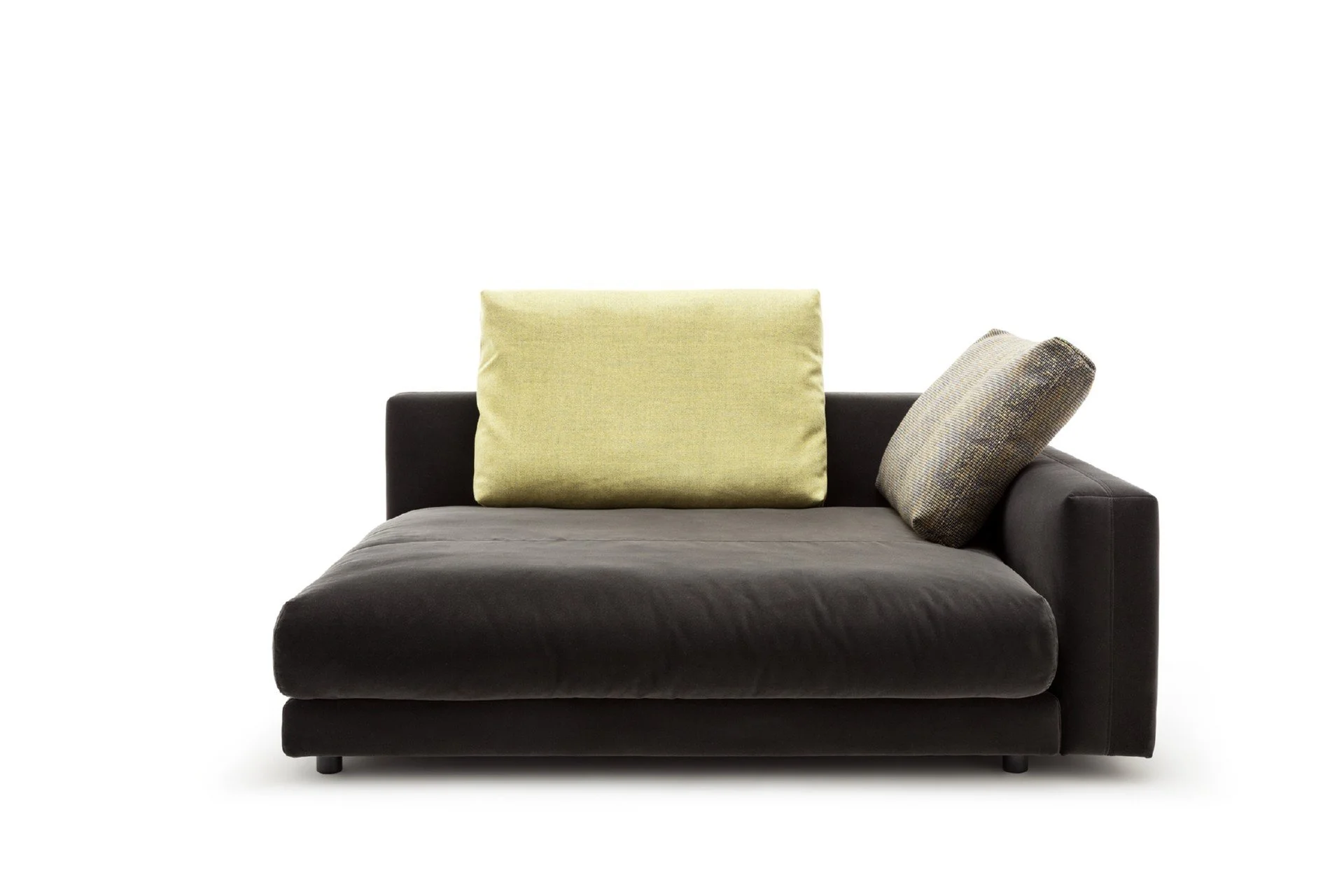DIVINEDESIGNCENTER_NUVOLA_SOFA_7.jpg