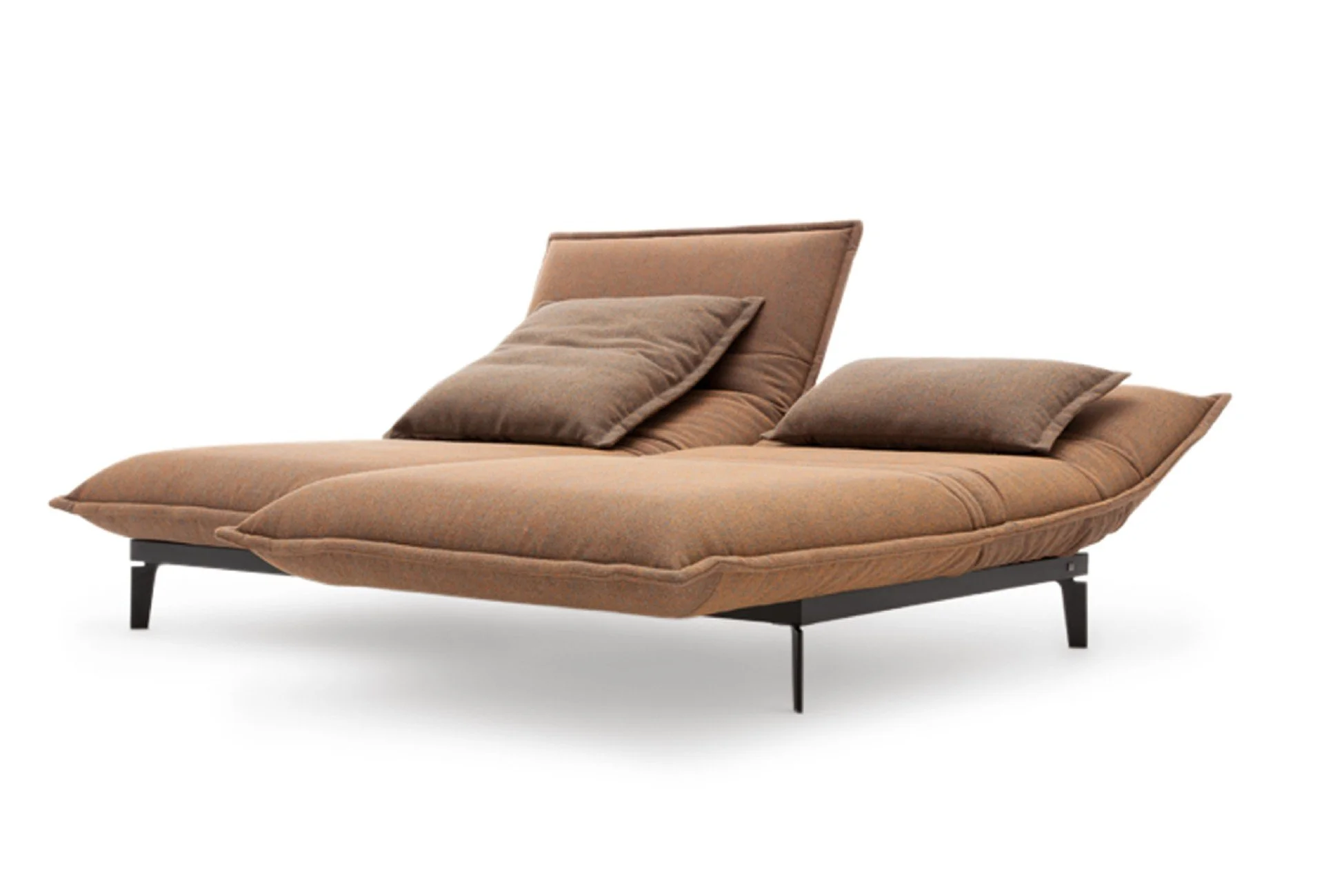 1_DIVINEDESIGNCENTER_NOVA_SOFA_2.jpg