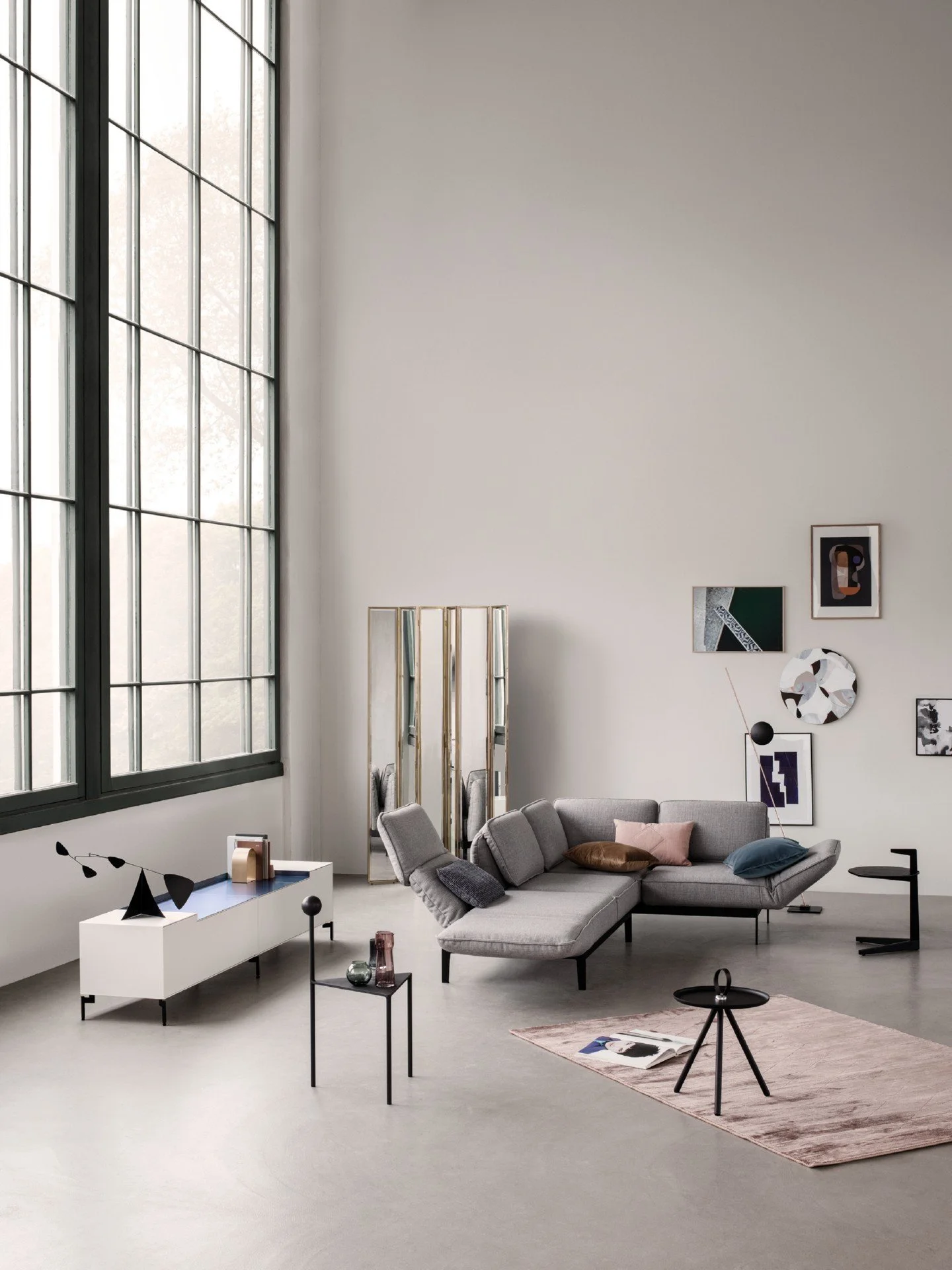 DIVINEDESIGNCENTER_MERA_SOFA_7.jpg