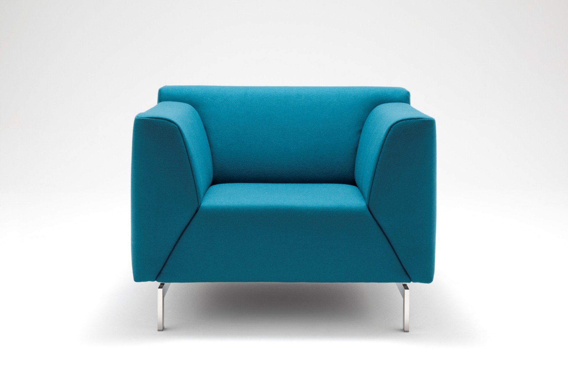 DIVINEDESIGNCENTER_LINEA_SOFA_5.jpg