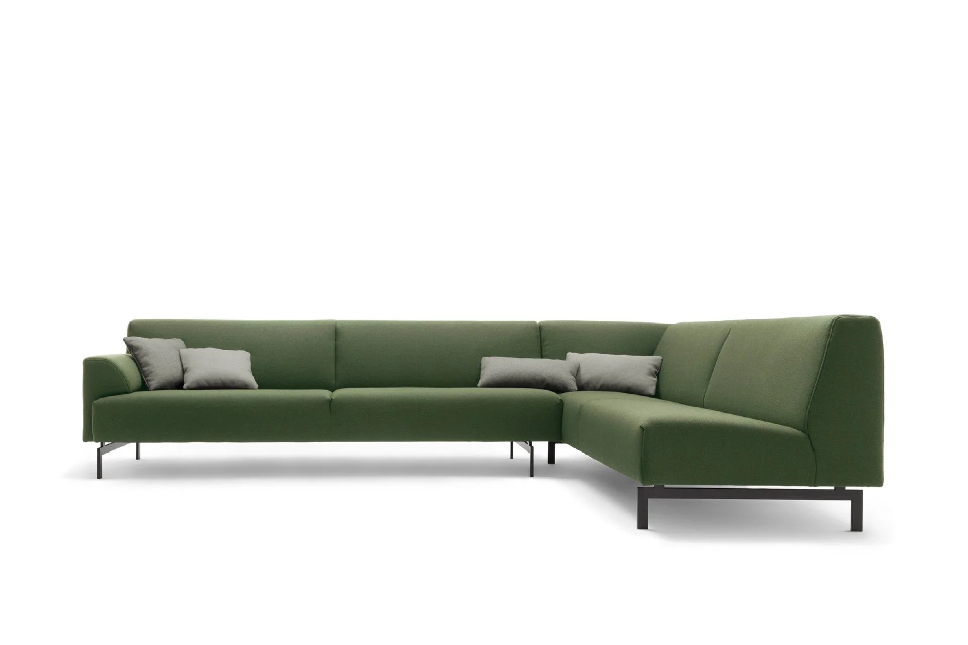 DIVINEDESIGNCENTER_310_SOFA_7.jpg