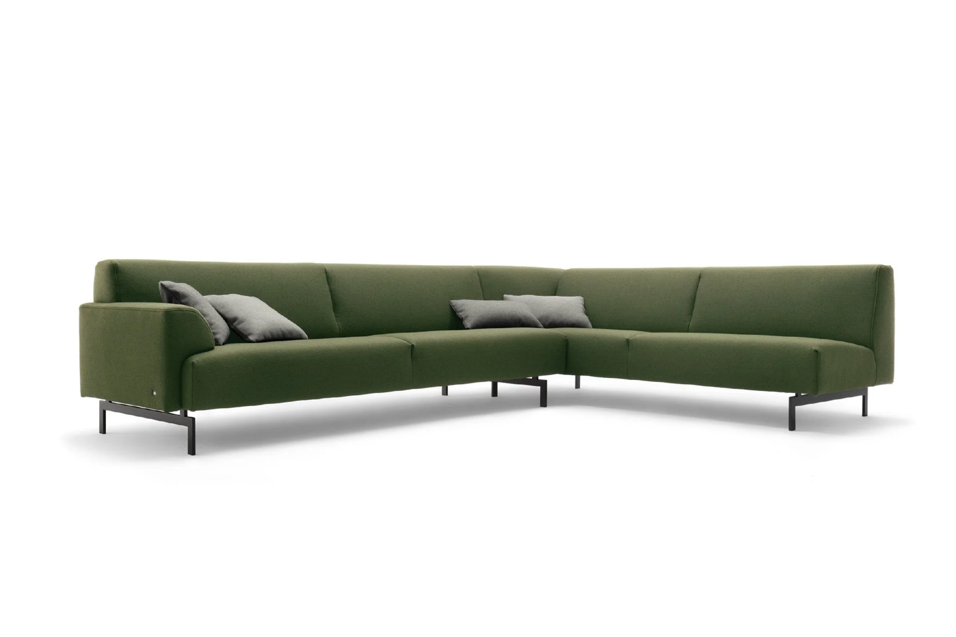 DIVINEDESIGNCENTER_310_SOFA_6.jpg