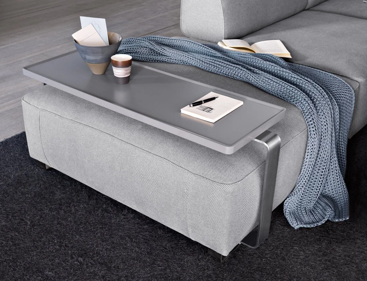 DIVINEDESIGNCENTER_CANNES_SOFA_5.jpg