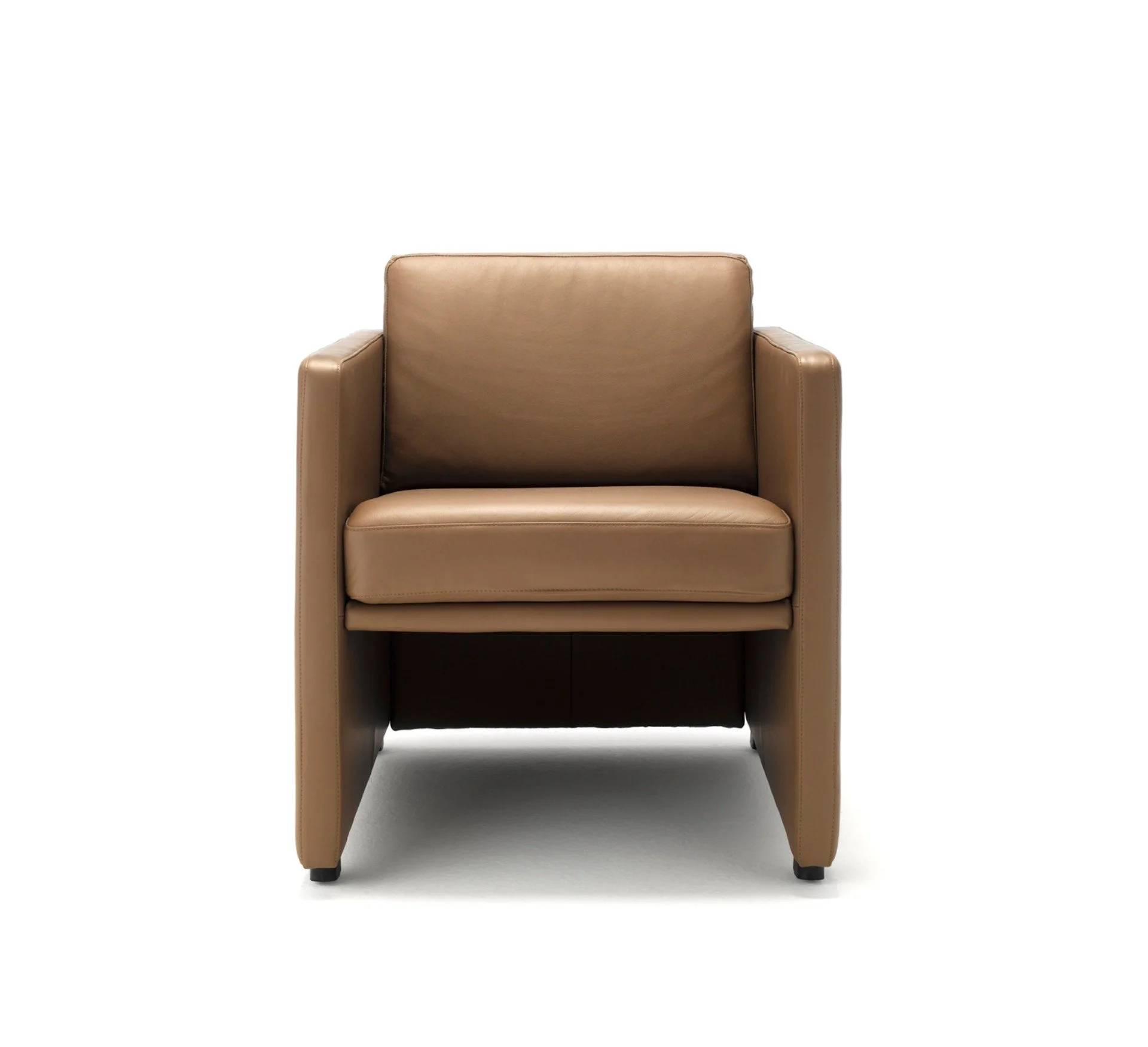 1_DIVINEDESIGNCENTER_EGO_2__ARMCHAIR.jpg