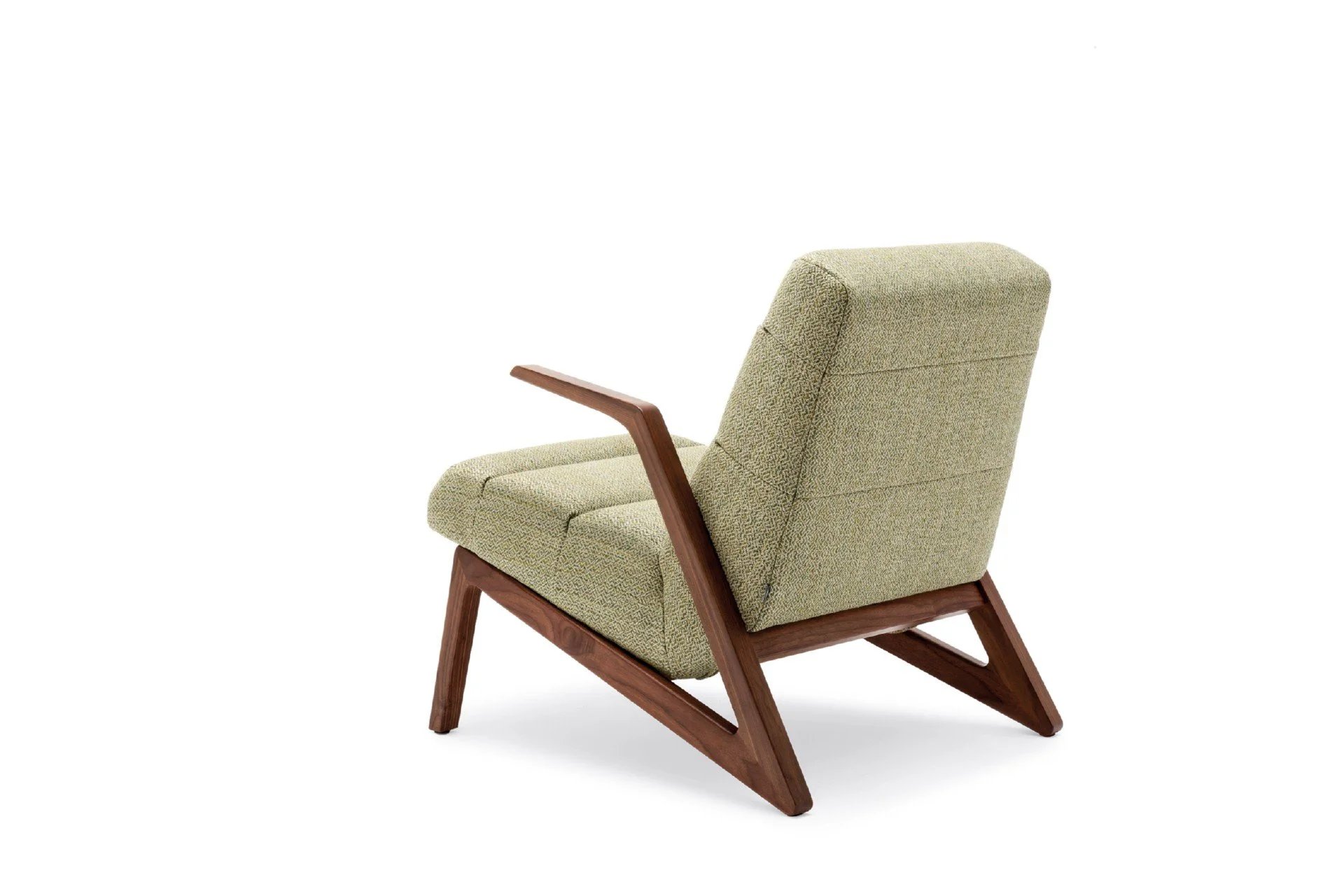 DIVINEDESIGNCENTER_580_ARMCHAIR_5.jpg