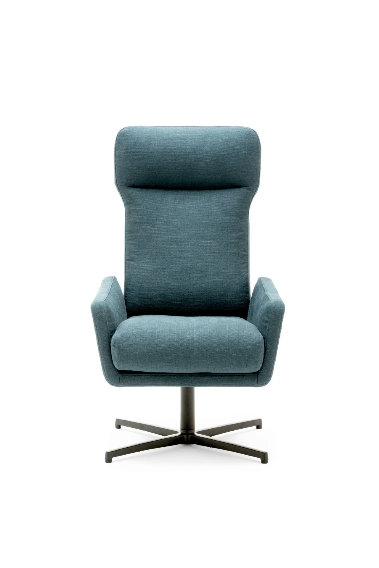 1_DIVINEDESIGNCENTER_560_ARMCHAIR_1.jpg