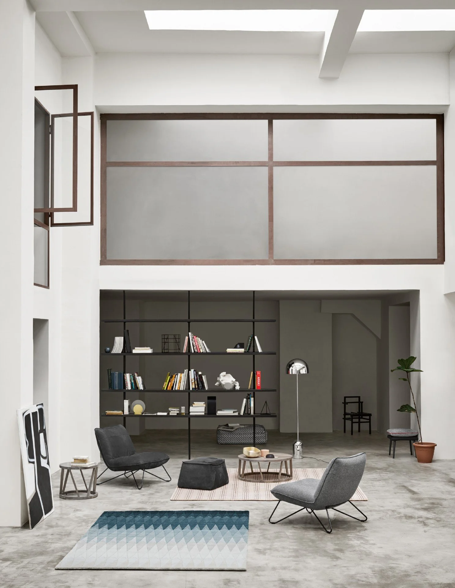 DIVINEDESIGNCENTER_394_ARMCHAIR_6.jpg