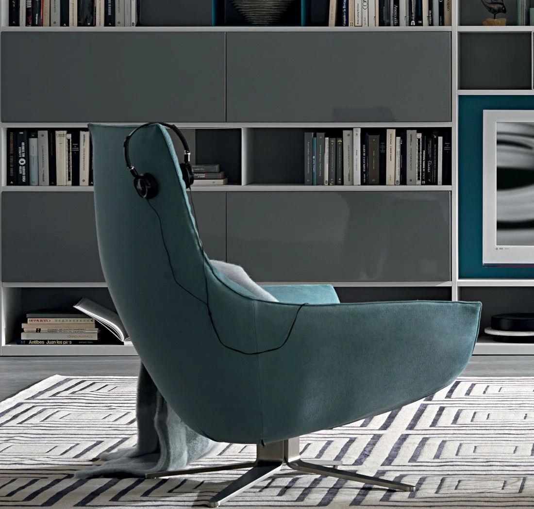 DIVINEDESIGNCENTER_ERMES_ARMCHAIR_4.jpg