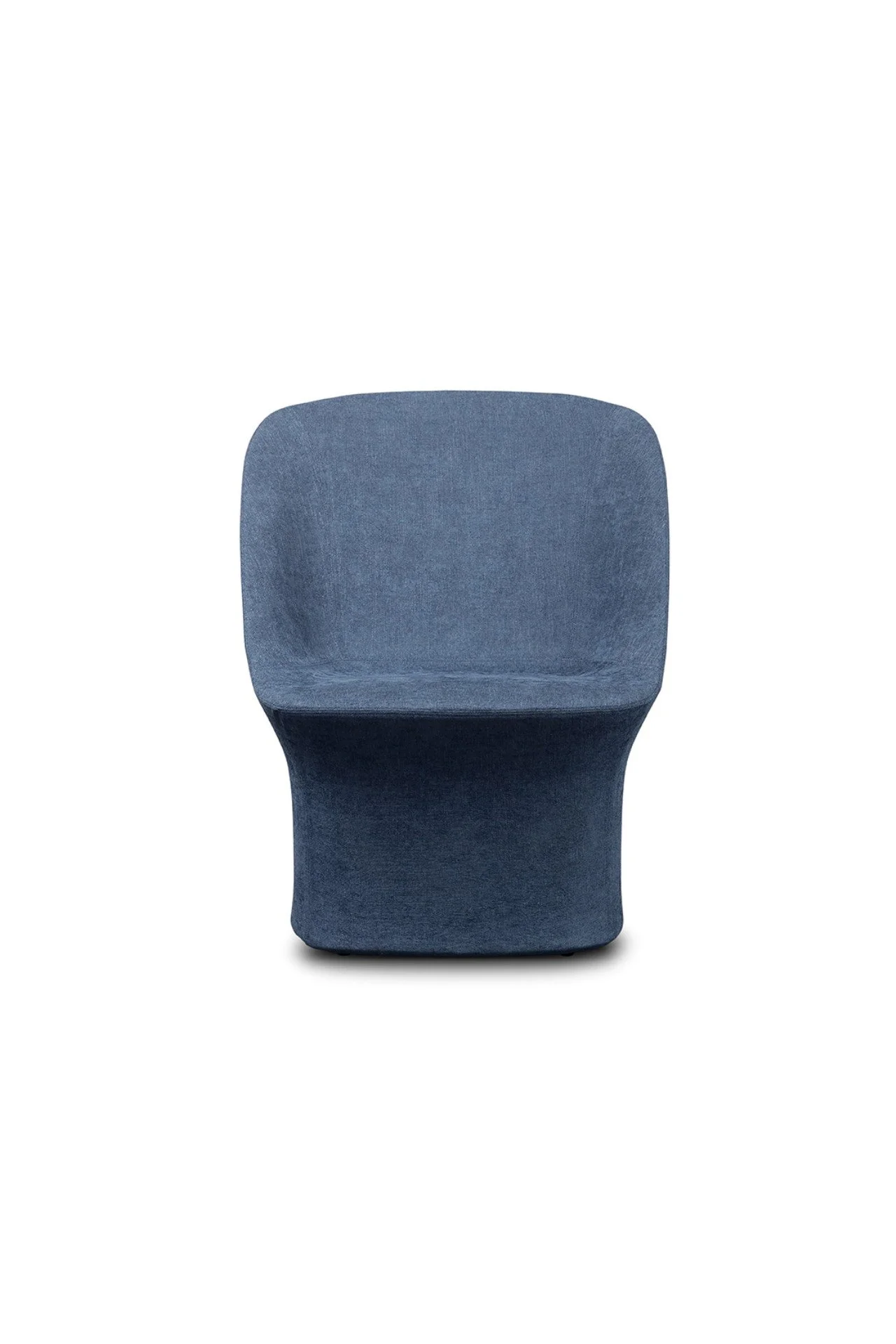 1_DIVINEDESIGNCENTER_ESSELOUNGE_ARMCHAIR_2.jpg