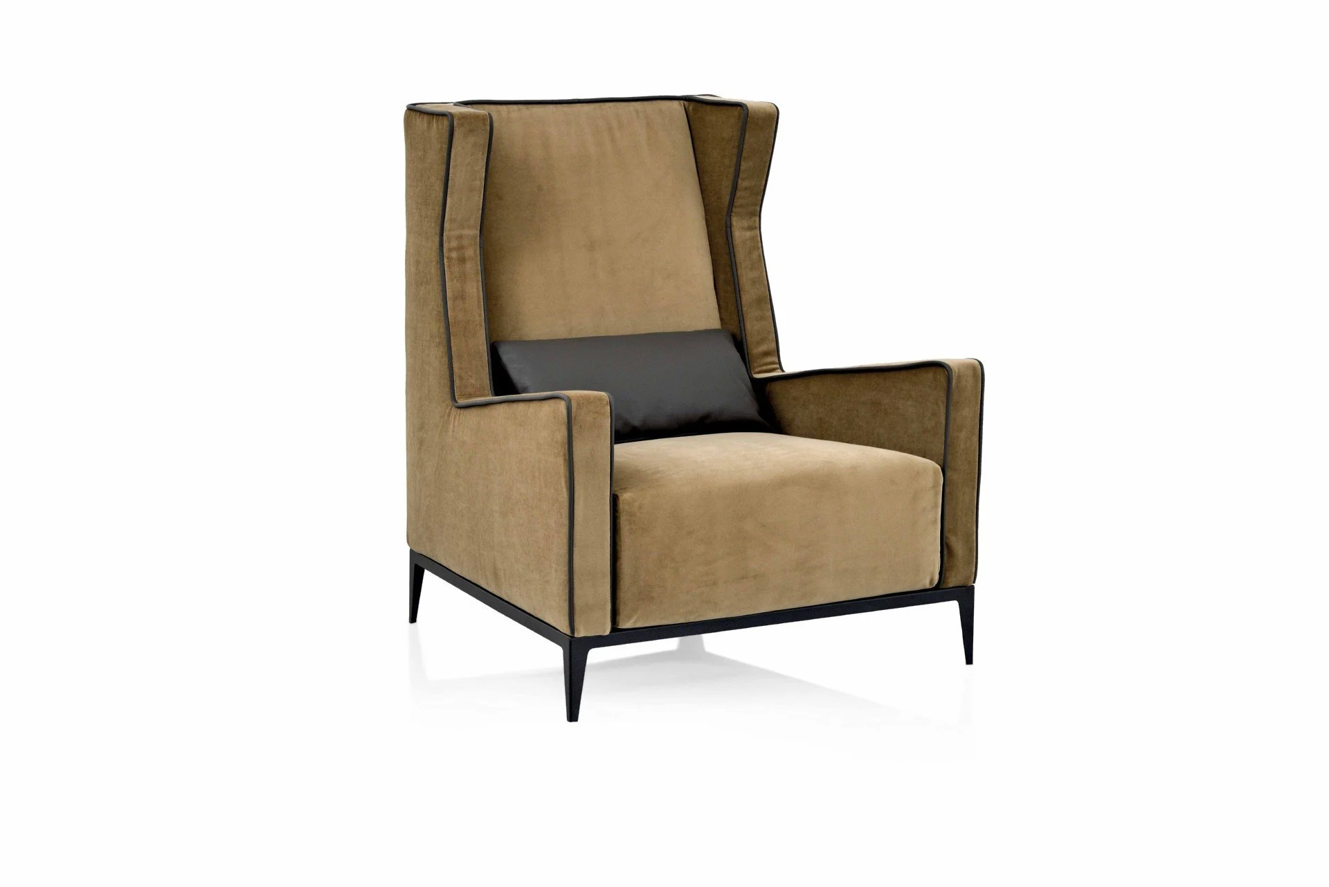 divine-design-center-boston-arketipo-poltroncina_goldfinger_HR_994.jpg