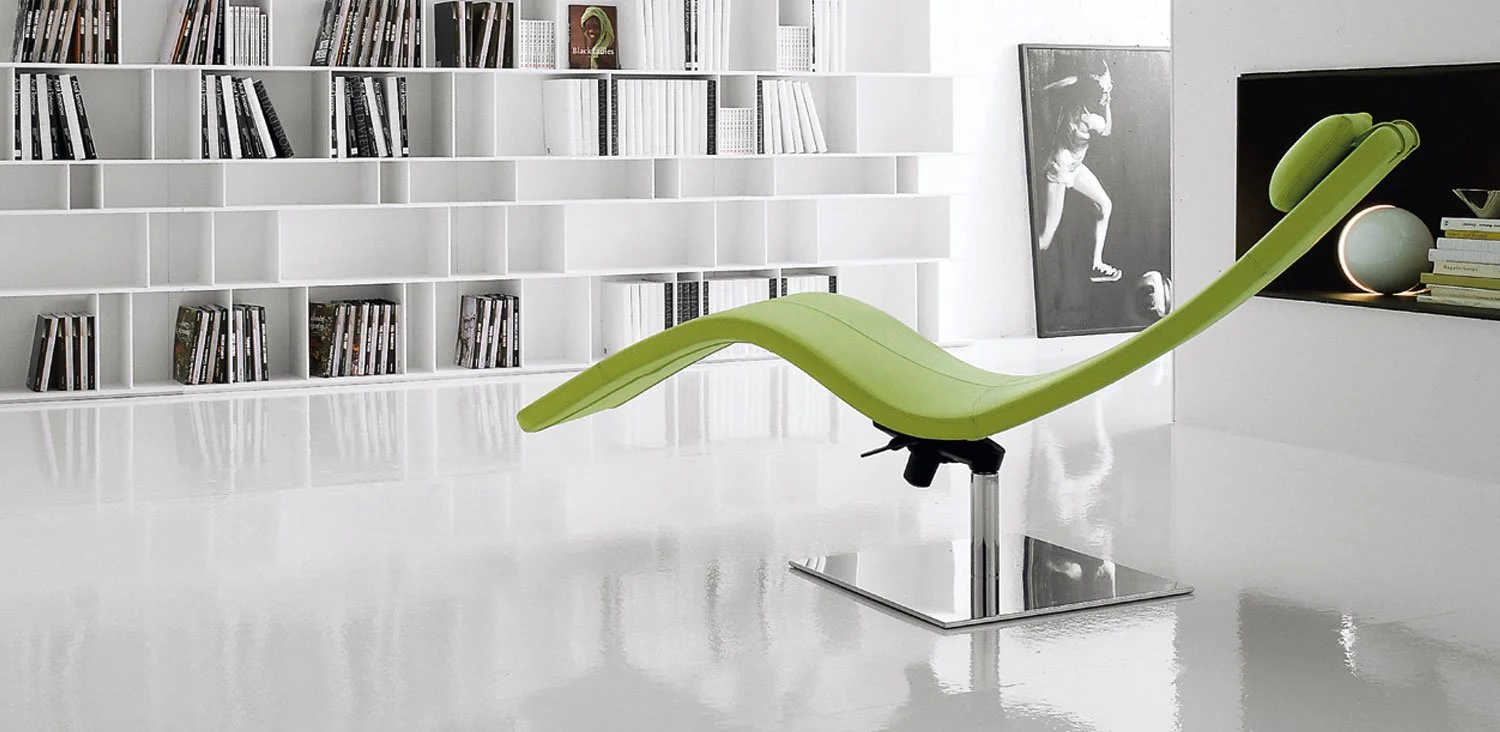 DIVINEDESIGNCENTER_CASANOVA_OCASSIONALCHAIR_2.jpg