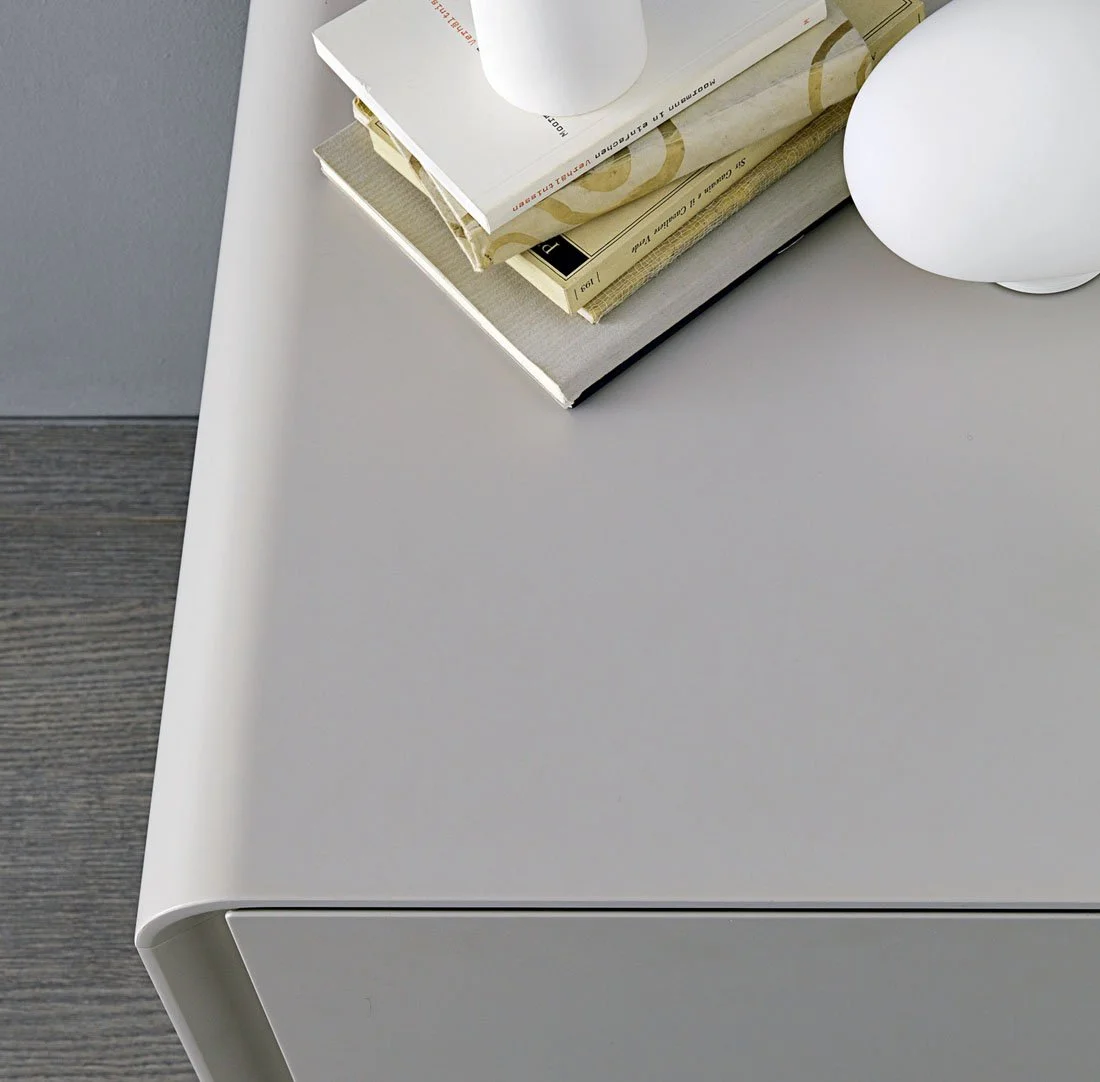 DIVINEDESIGNCENTER_JACQUELINE_BEDSIDEUNIT_6.jpg