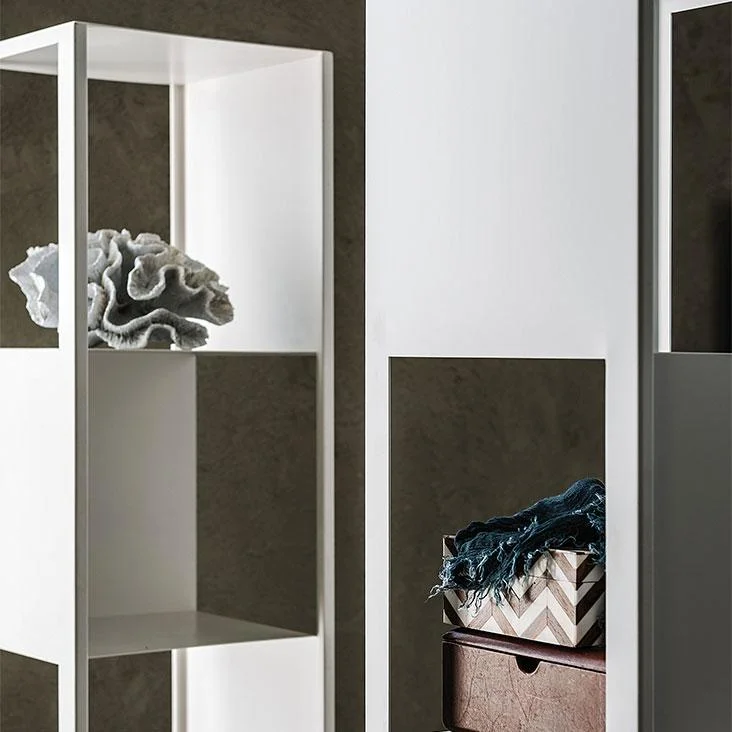 DIVINEDESIGNCENTER_JOKER_BOOKCASE_4.jpg
