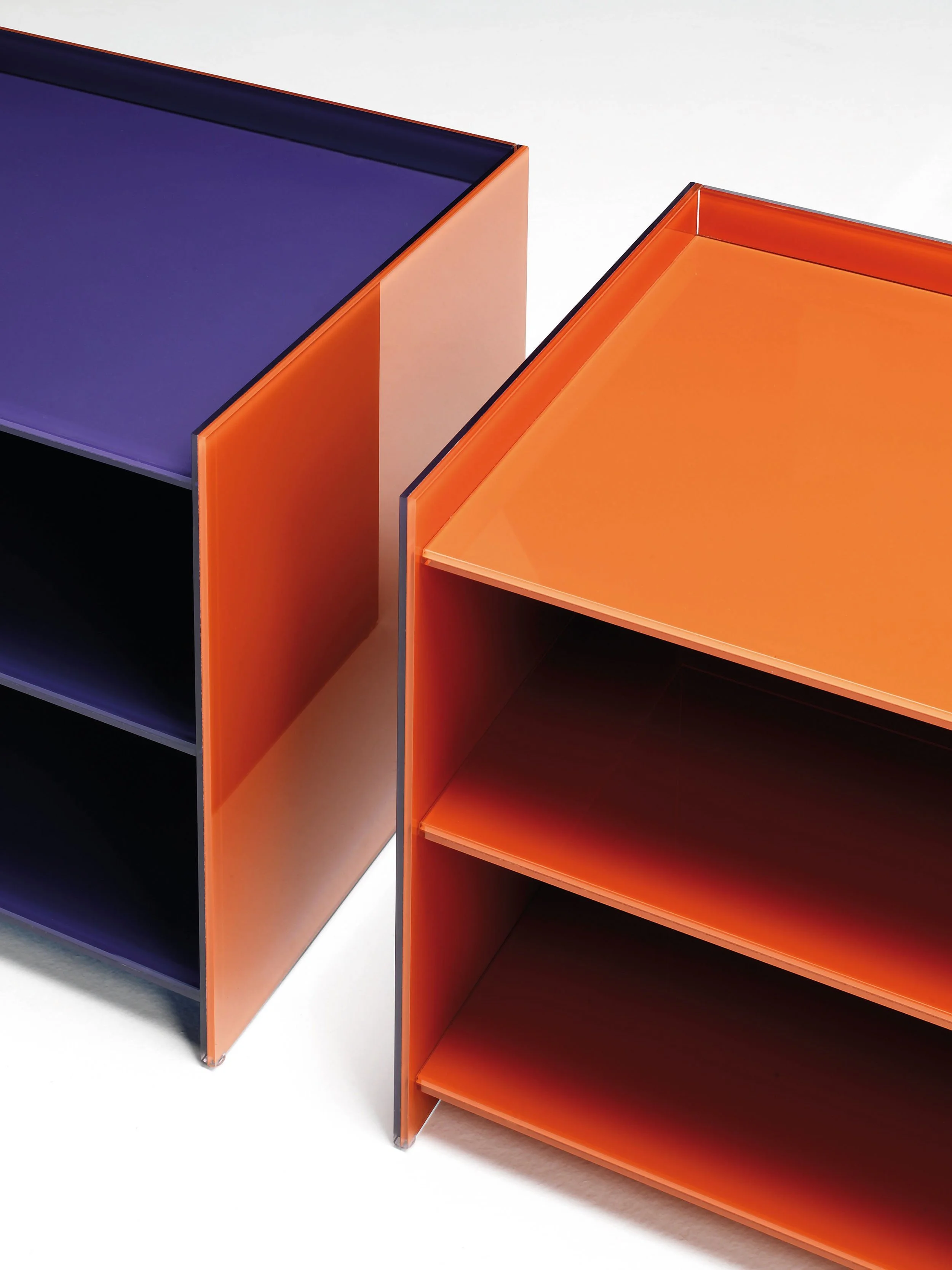DIVINEDESIGNCENTER_DRJEKYLLANDMRHYDE_BOOKCASE_1.jpg