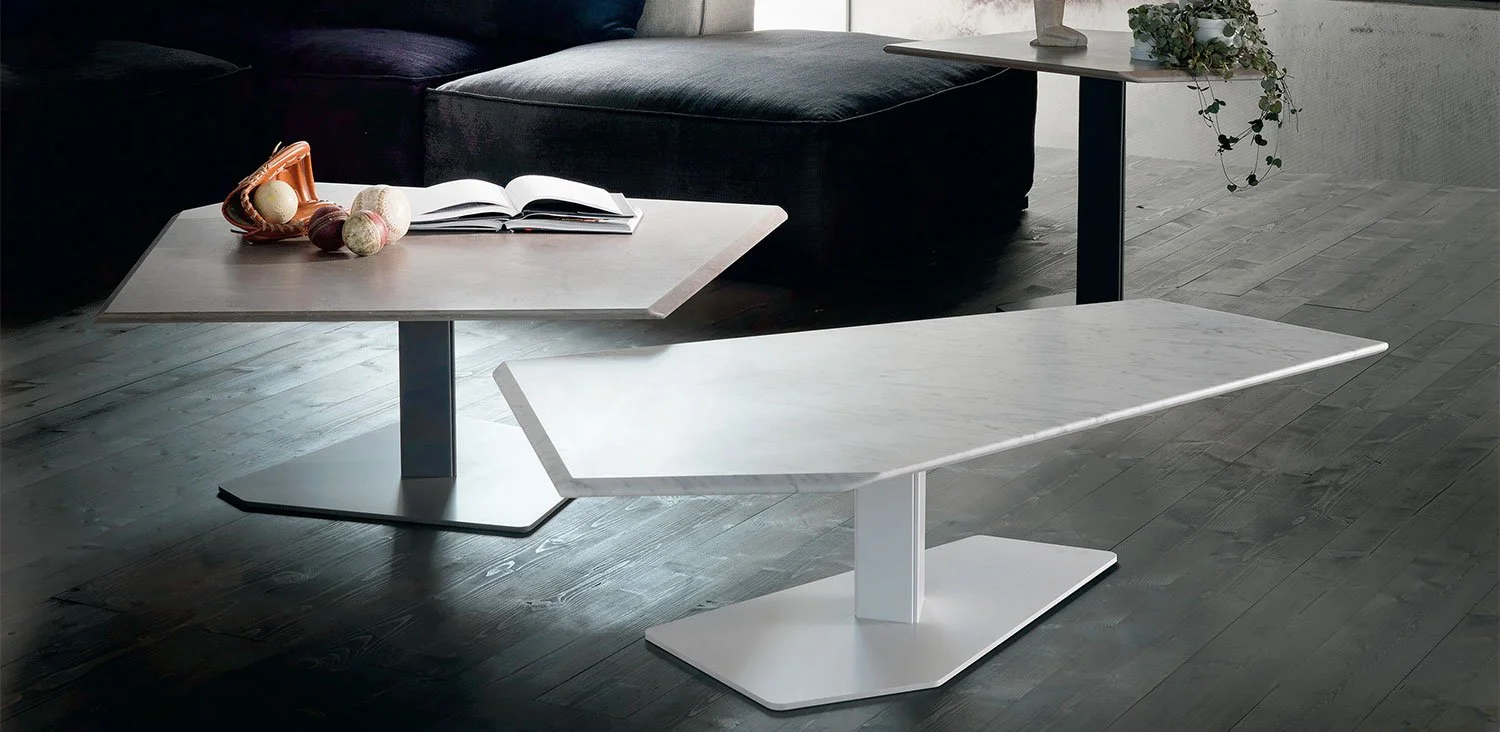 1_DIVINEDESIGNCENTER_PENTA_COFFEETABLE_2.jpg
