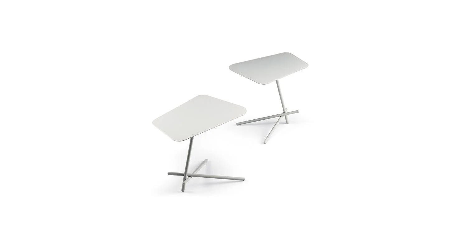 1_DIVINEDESIGNCENTER_LASER_COFFEETABLE_1.jpg