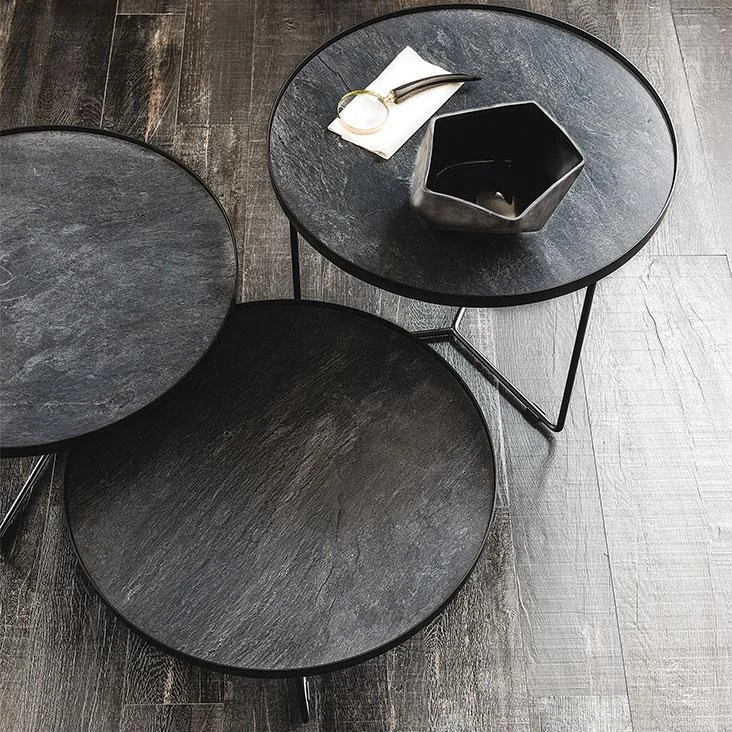 DIVINEDESIGNCENTER_BILLYKERAMIK_COFFEETABLE_3.jpg