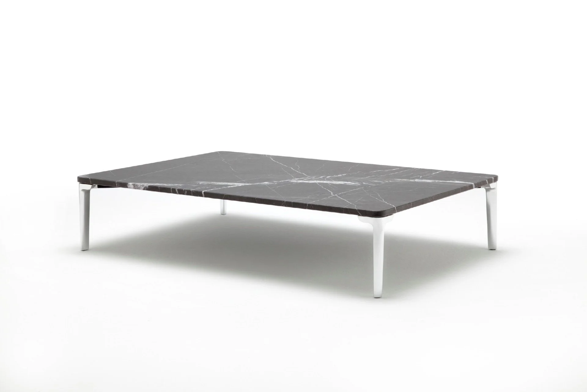 DIVINEDESIGNCENTER_971_COFFEETABLE_4.jpg