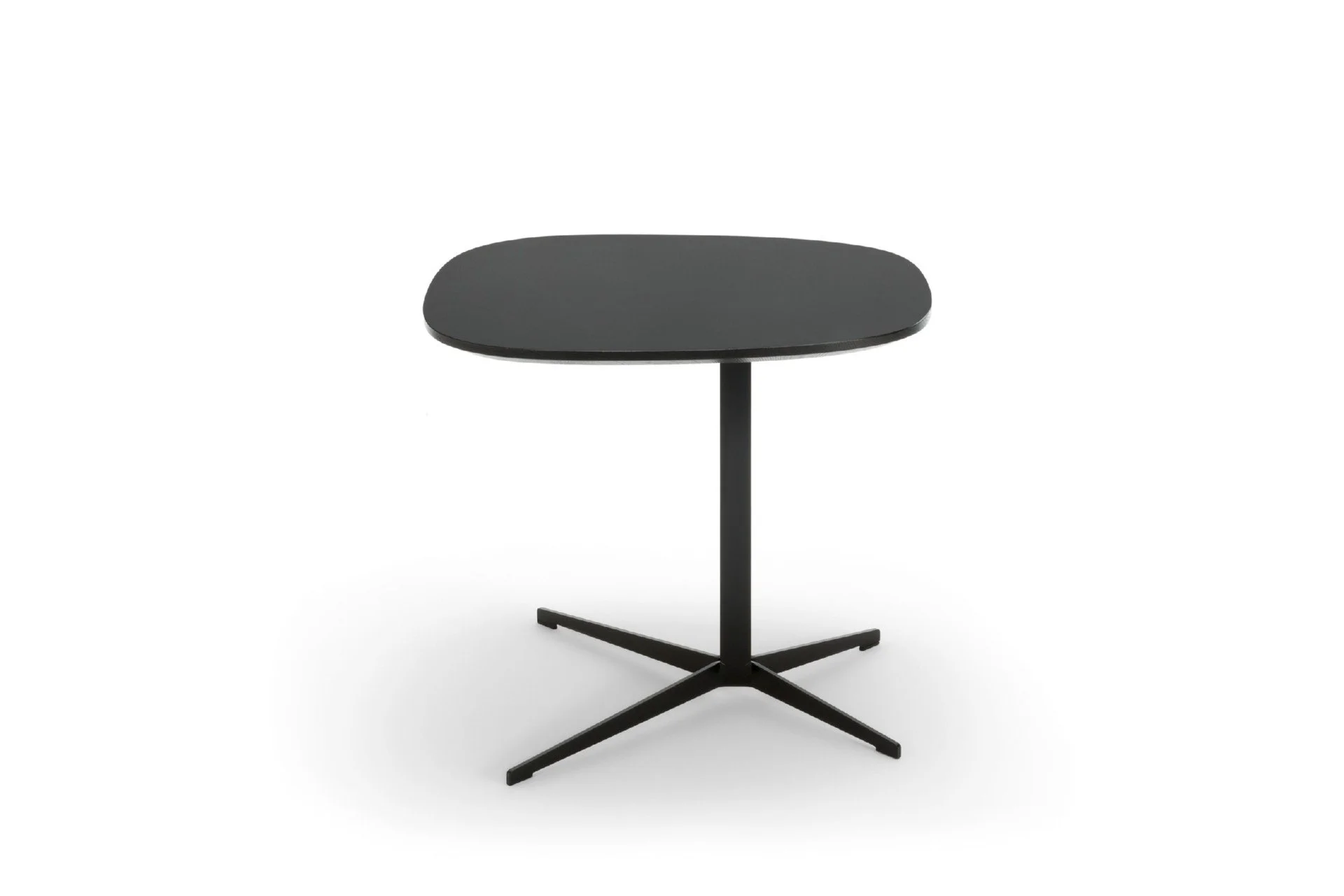 1_DIVINEDESIGNCENTER_958_COFFEETABLE_2.jpg