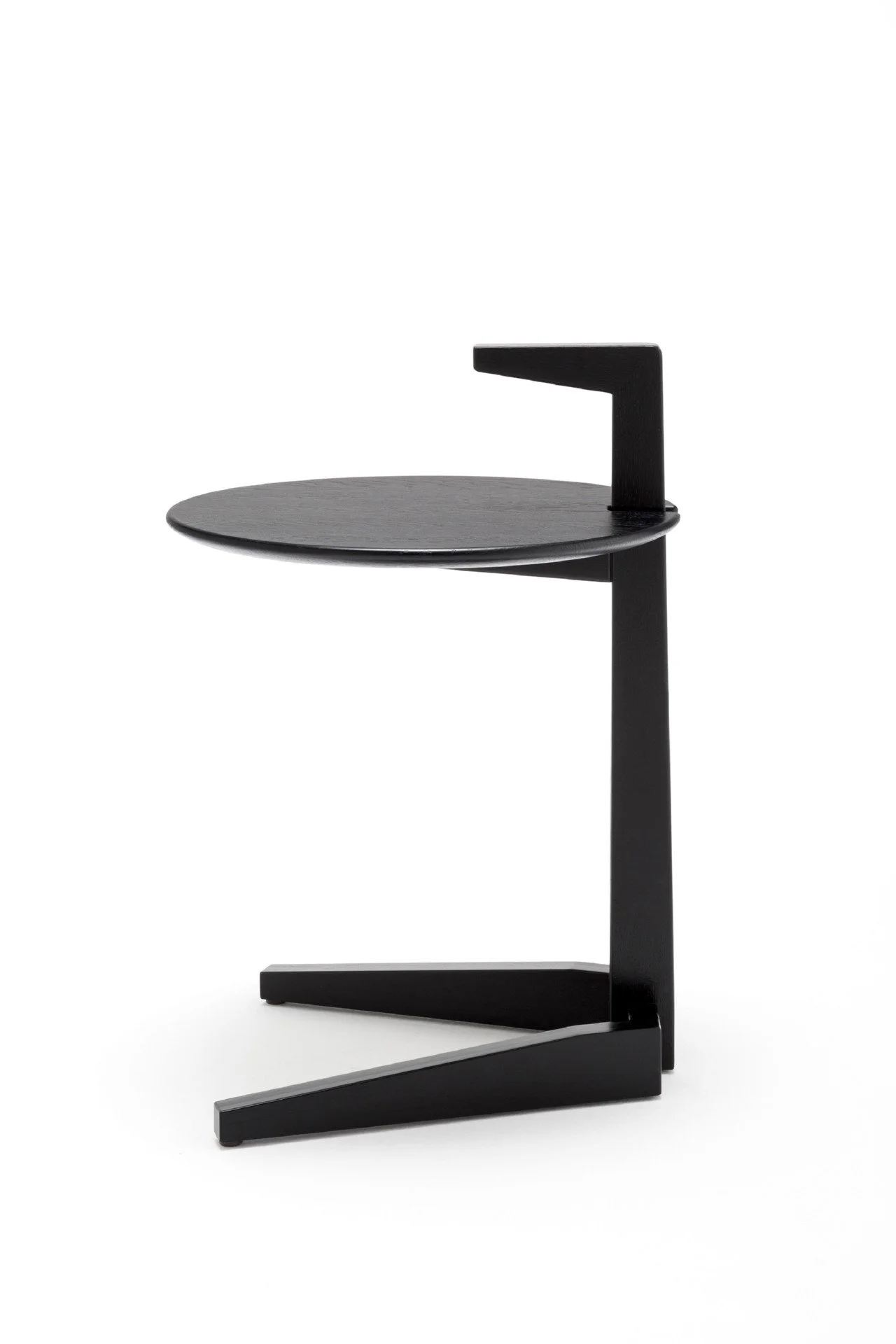 DIVINEDESIGNCENTER_948_COFFEETABLE_4.jpg
