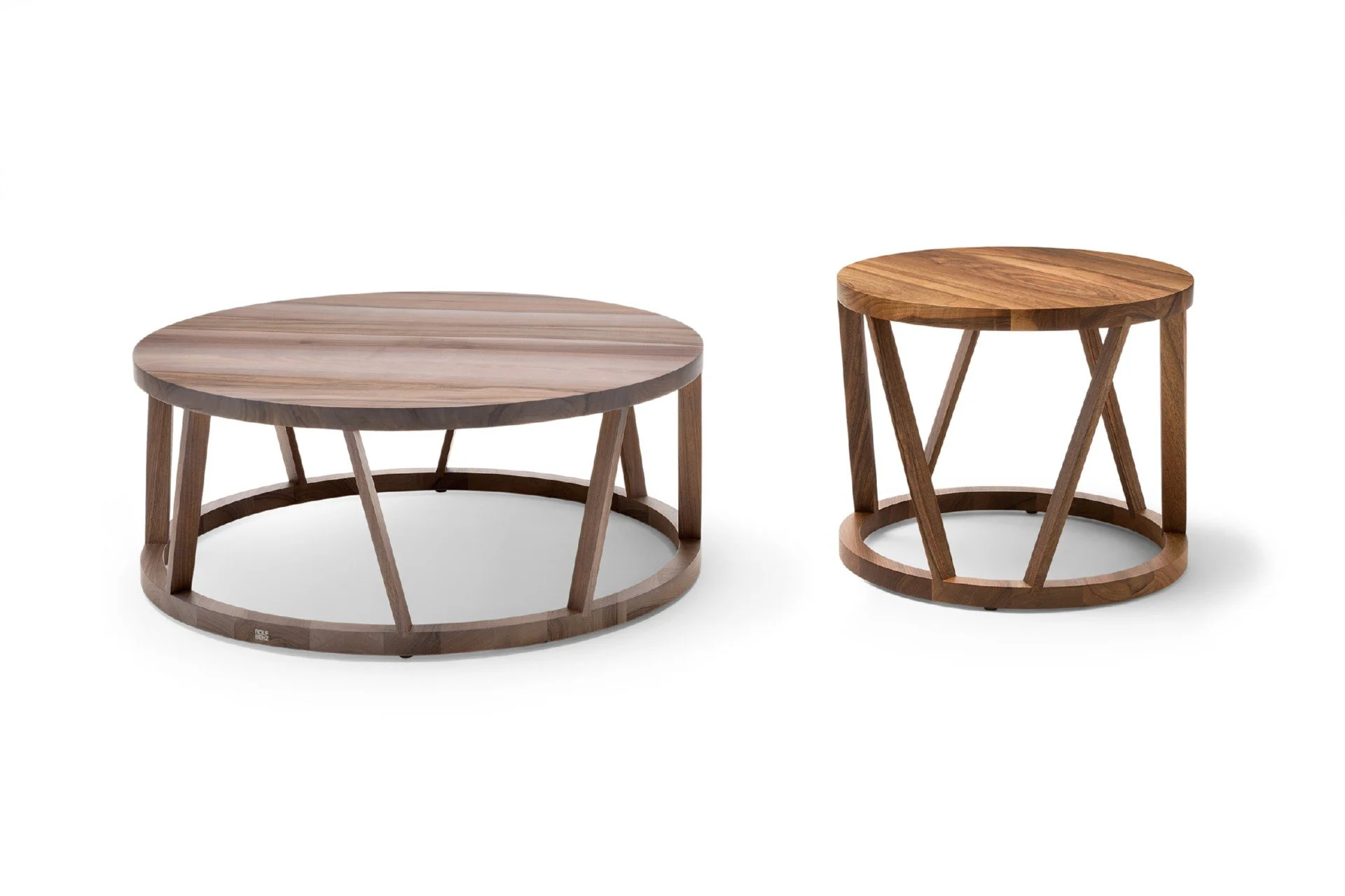 1_DIVINEDESIGNCENTER_920_COFFEETABLE_2.jpg