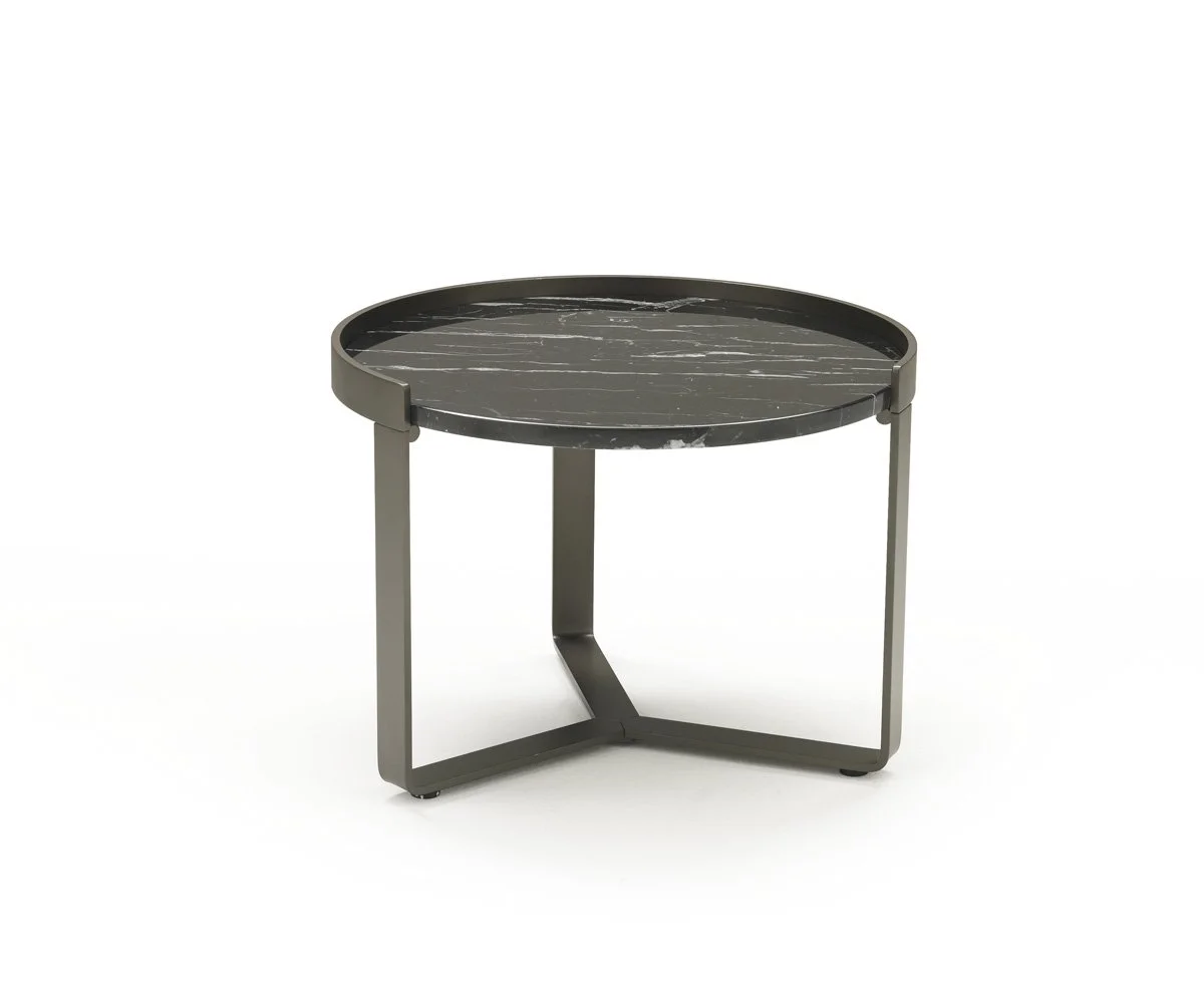 1_DIVINEDESIGNCENTER_RING_COFFEETABLE_4.jpg