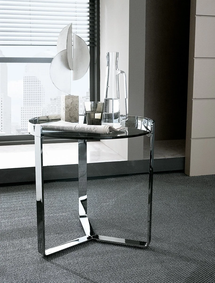 DIVINEDESIGNCENTER_RING_COFFEETABLE_1.jpg