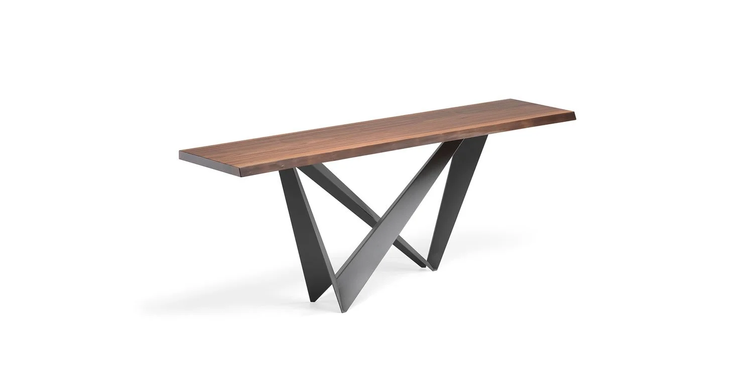1_DIVINEDESIGNCENTER_WESTIN_CONSOLE_1.jpg