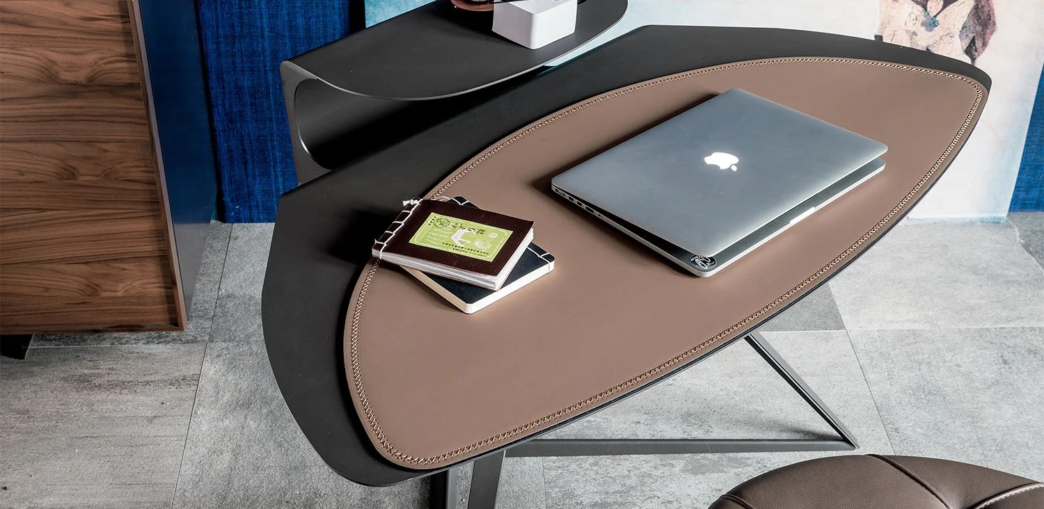 DIVINEDESIGNCENTER_STORM_DESK_5.jpg