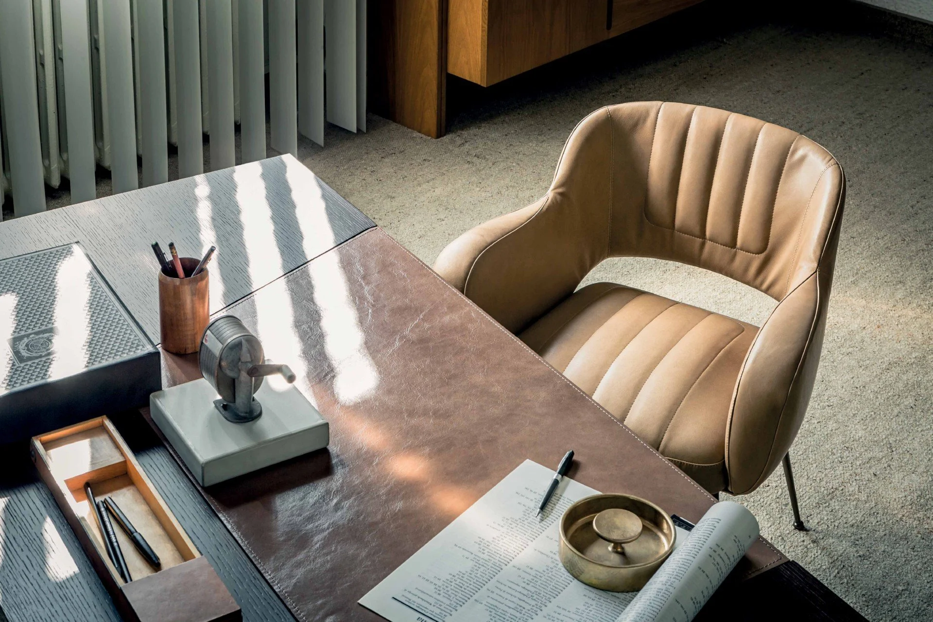 divine-design-center-boston-arketipo-complemento_inkiostro_HR_95.jpg