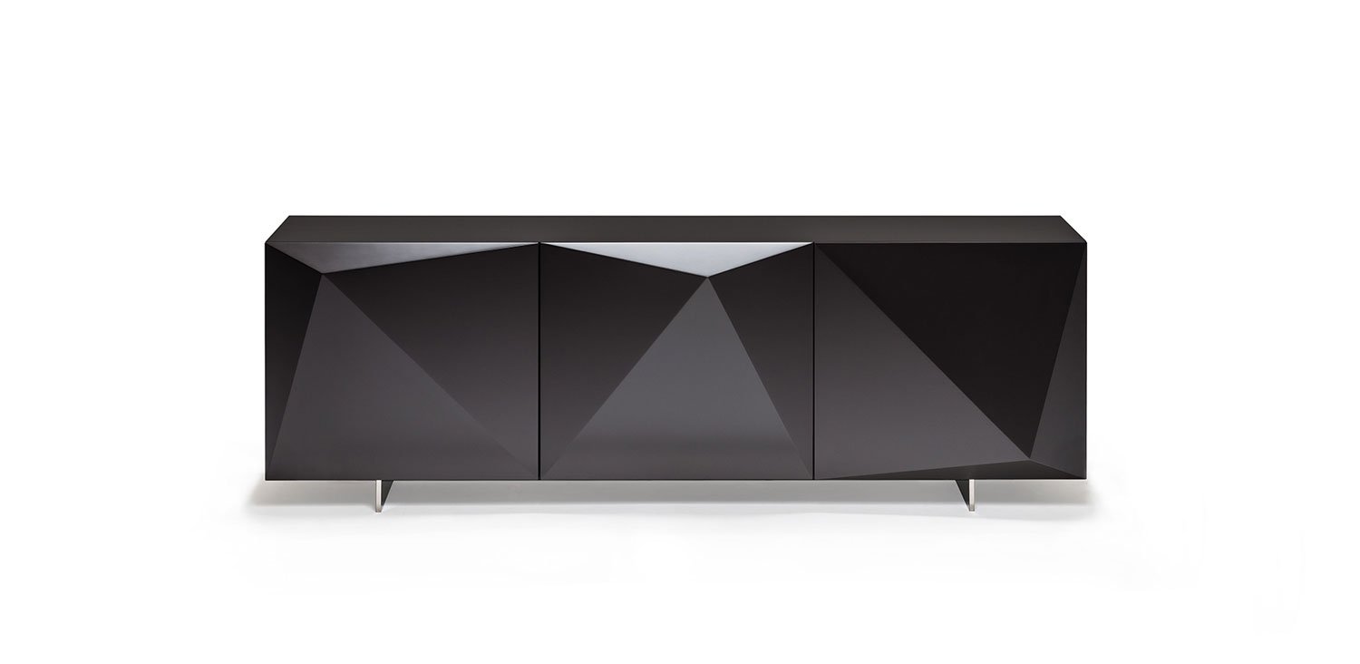 DIVINEDESIGNCENTER_KAYAK_SIDEBOARD_1.jpg