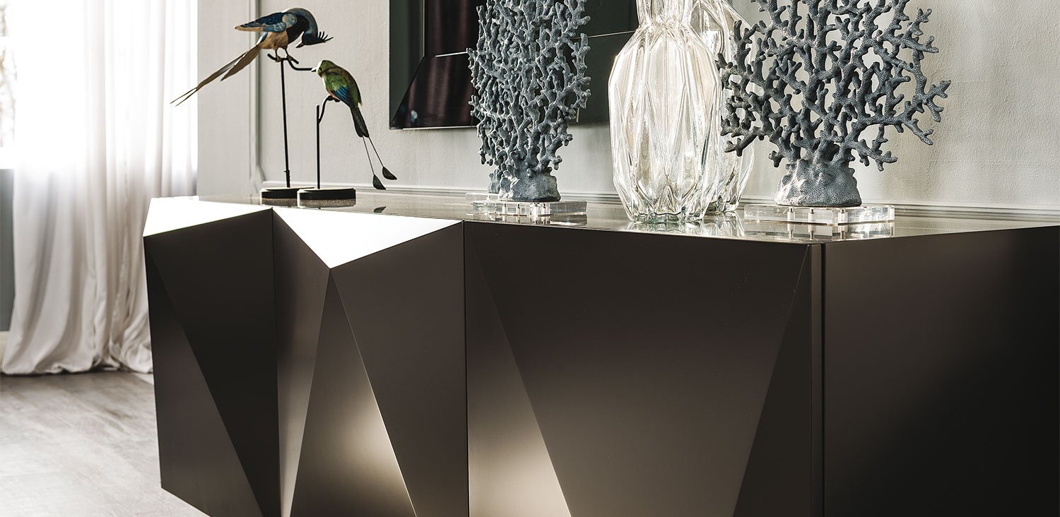 DIVINEDESIGNCENTER_KAYAK_SIDEBOARD_3.jpg