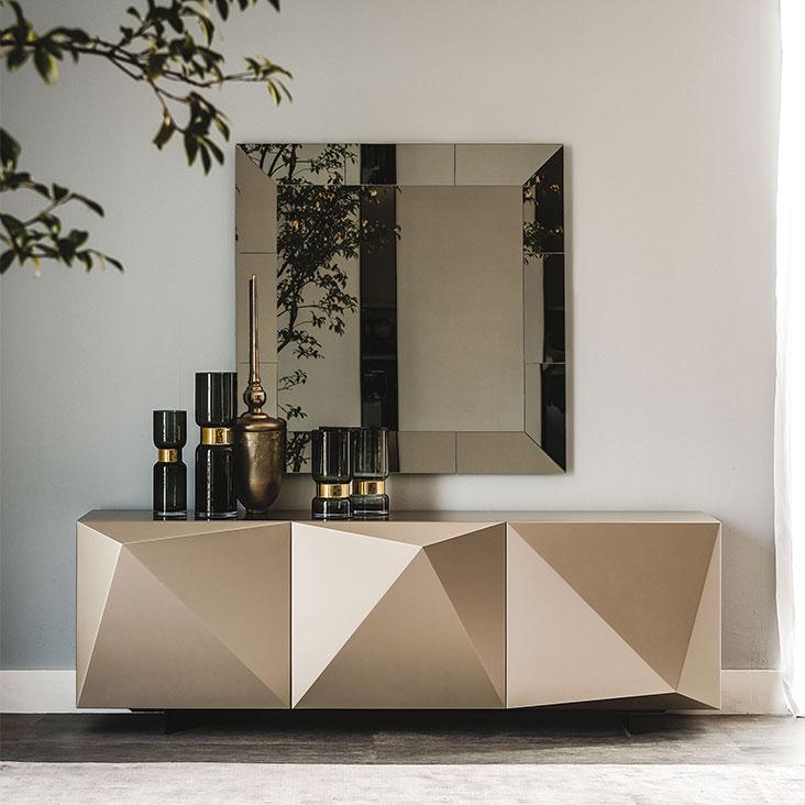 DIVINEDESIGNCENTER_KAYAK_SIDEBOARD_5.jpg
