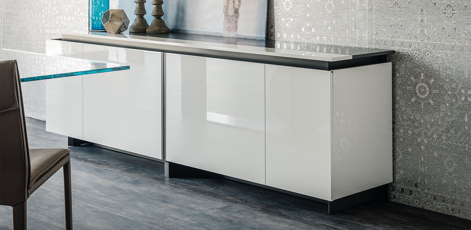 DIVINEDESIGNCENTER_EUROPA_SIDEBOARD_7.jpg