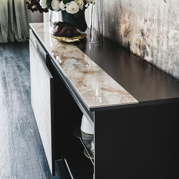 DIVINEDESIGNCENTER_EUROPA_SIDEBOARD_15.jpg