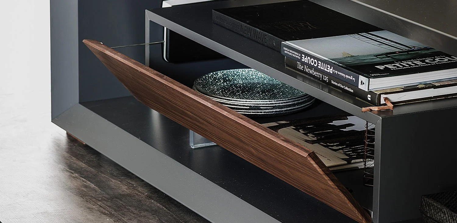 DIVINEDESIGNCENTER_BOXER_TVUNIT_COMPLEMENT_5.jpg