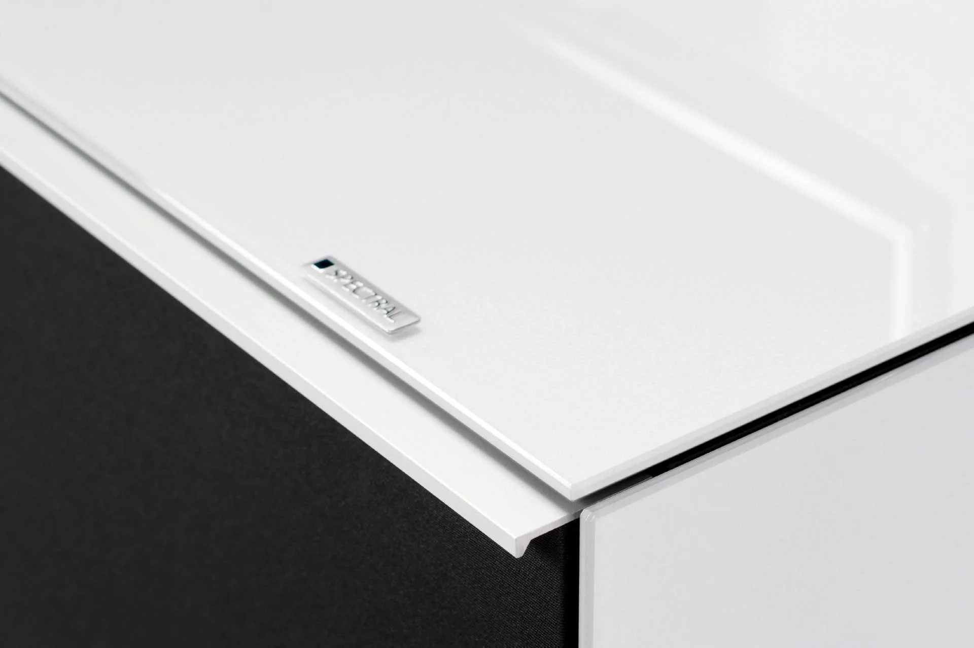 DIVINEDESIGNCENTER_SCALA_TVUNIT_4.jpg