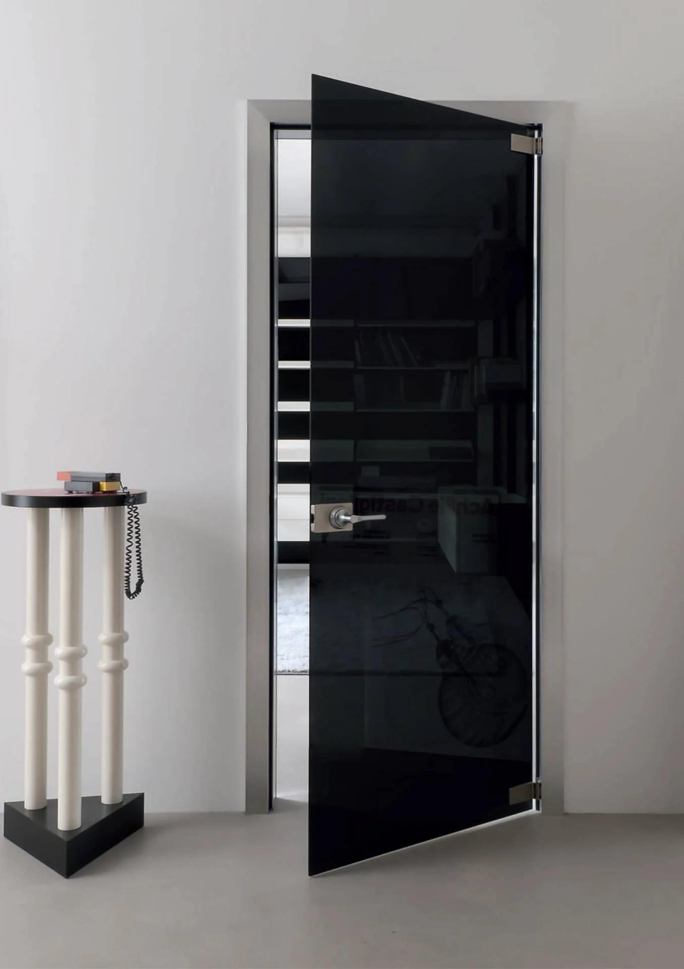 DIVINEDESIGNCENTER_SAIL_INTERIORDOOR_3.jpg