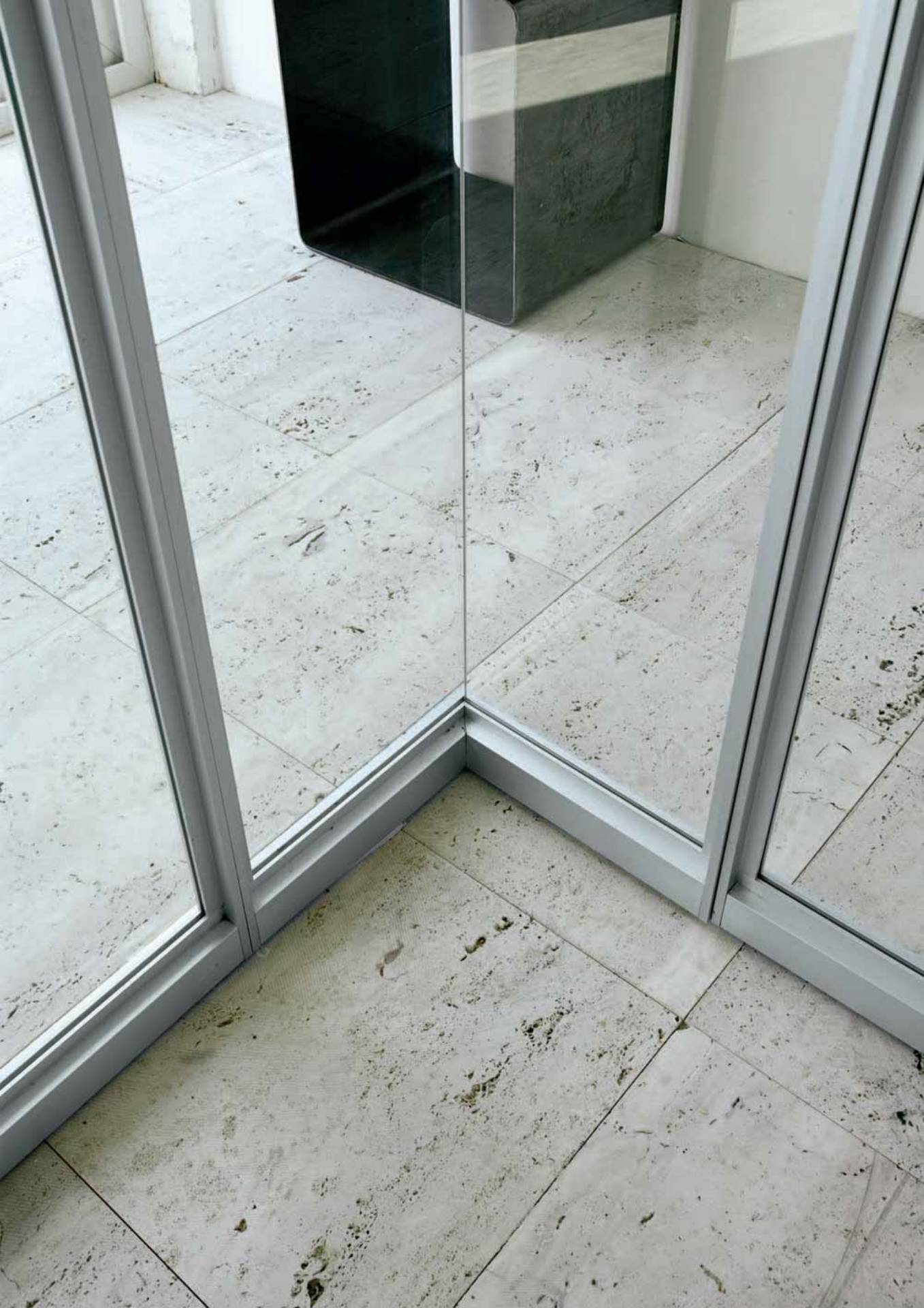 DIVINEDESIGNCENTER_QUADRA_INTERIORDOOR_20.jpg