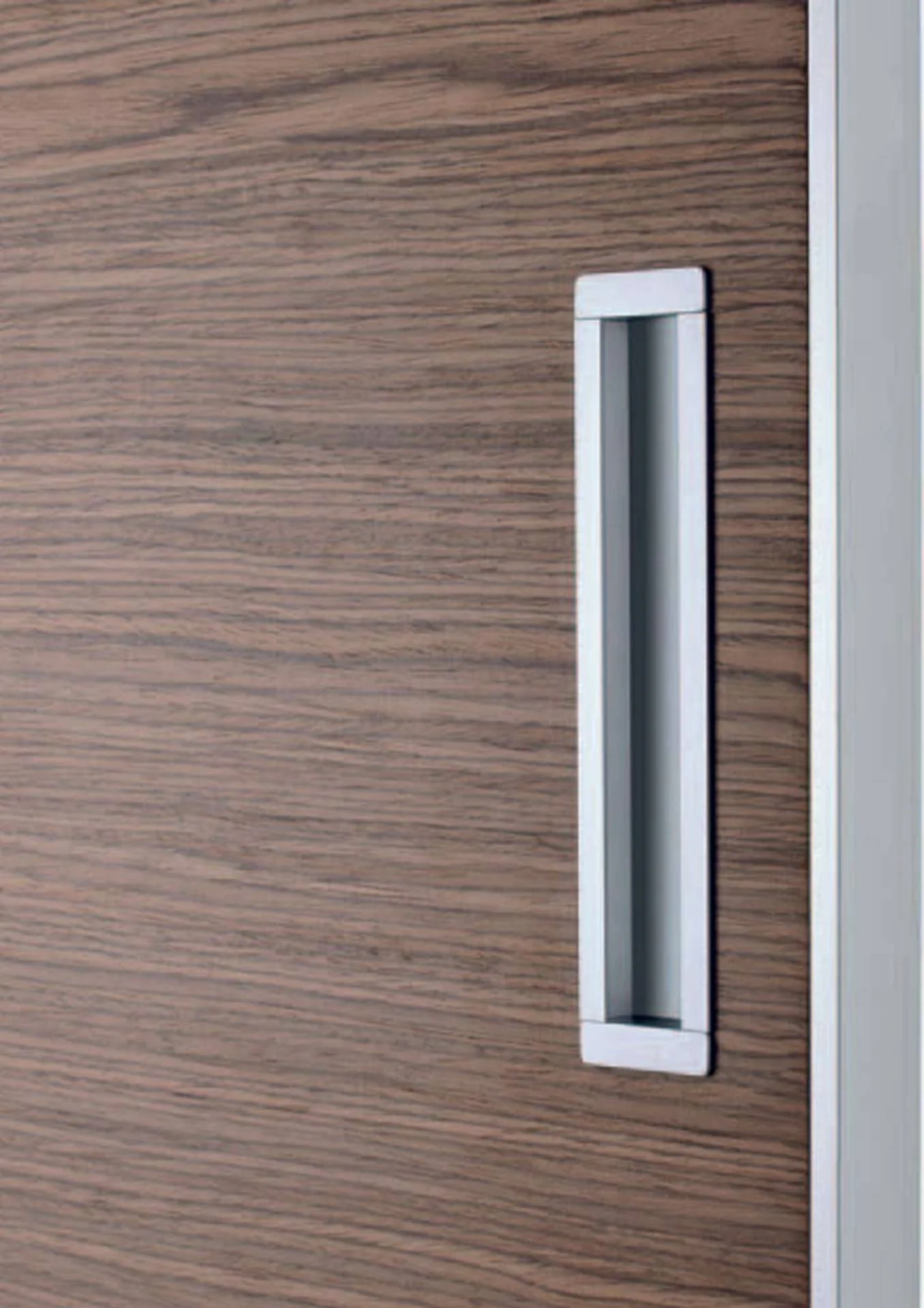 DIVINEDESIGNCENTER_QUADRA_INTERIORDOOR_1.jpg