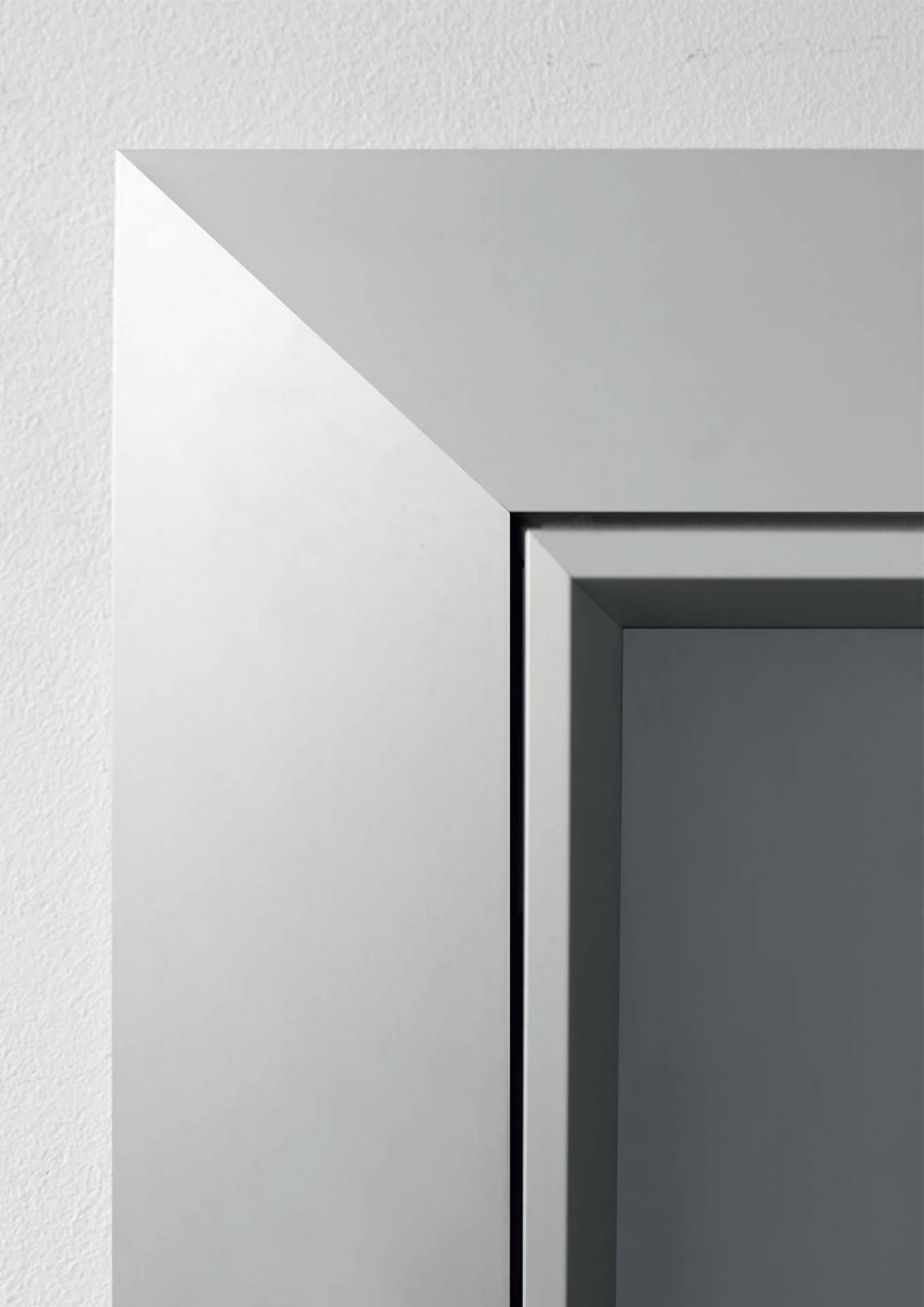 DIVINEDESIGNCENTER_FILUM_INTERIORDOOR_6.jpg