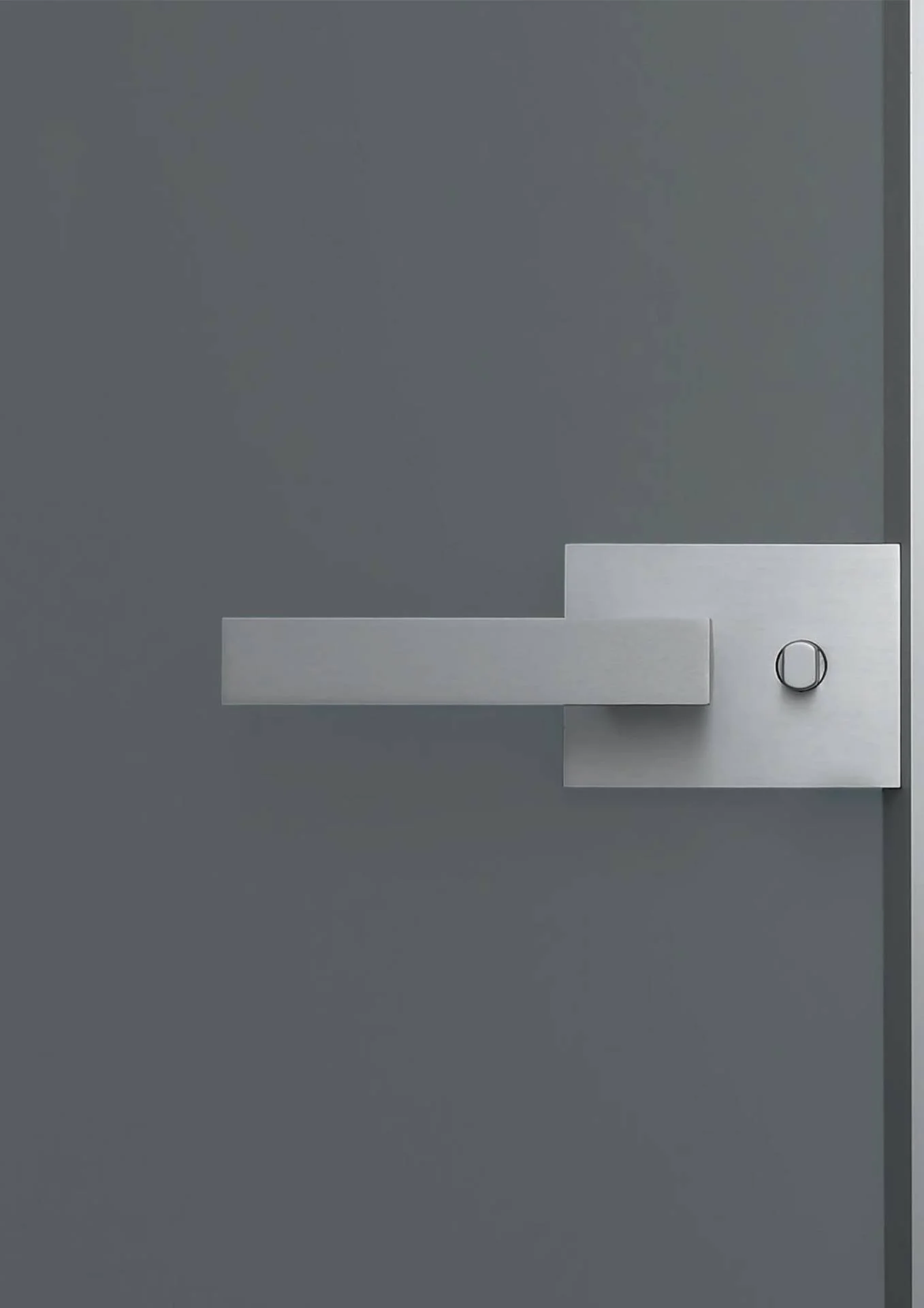 DIVINEDESIGNCENTER_FILUM_INTERIORDOOR_1.jpg