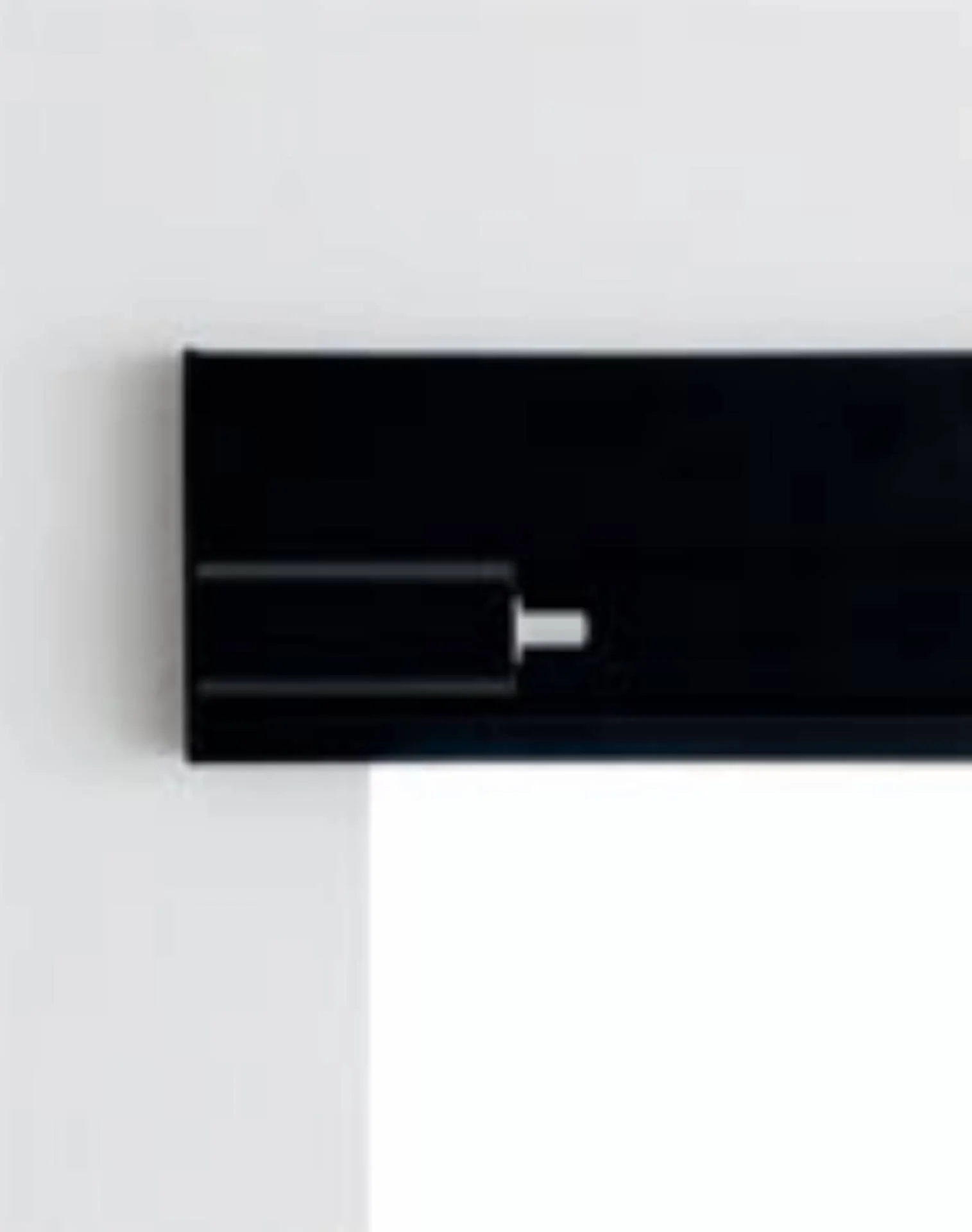 DIVINEDESIGNCENTER_DOT_INTERIORDOOR_1.jpg
