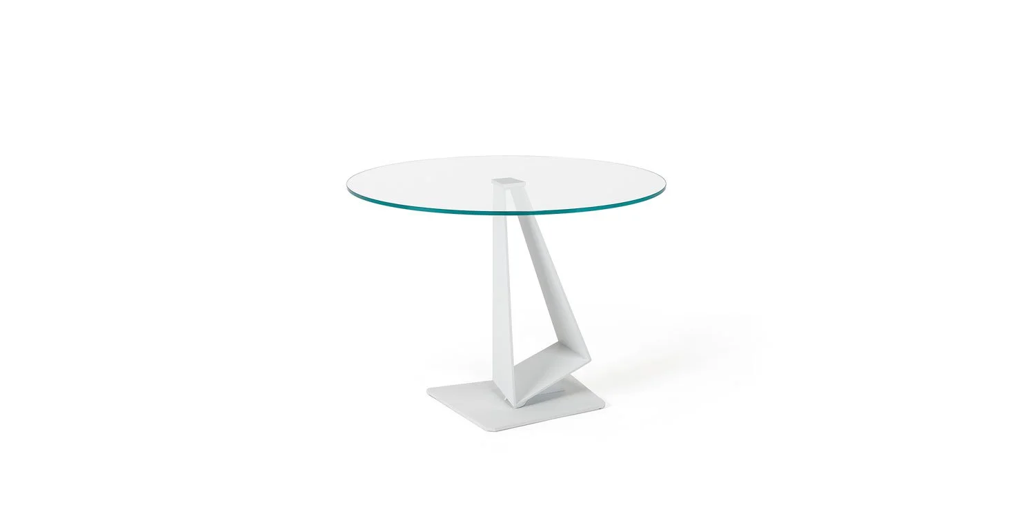 DIVINEDESIGNCENTER_ROGER_TABLE_1.jpg