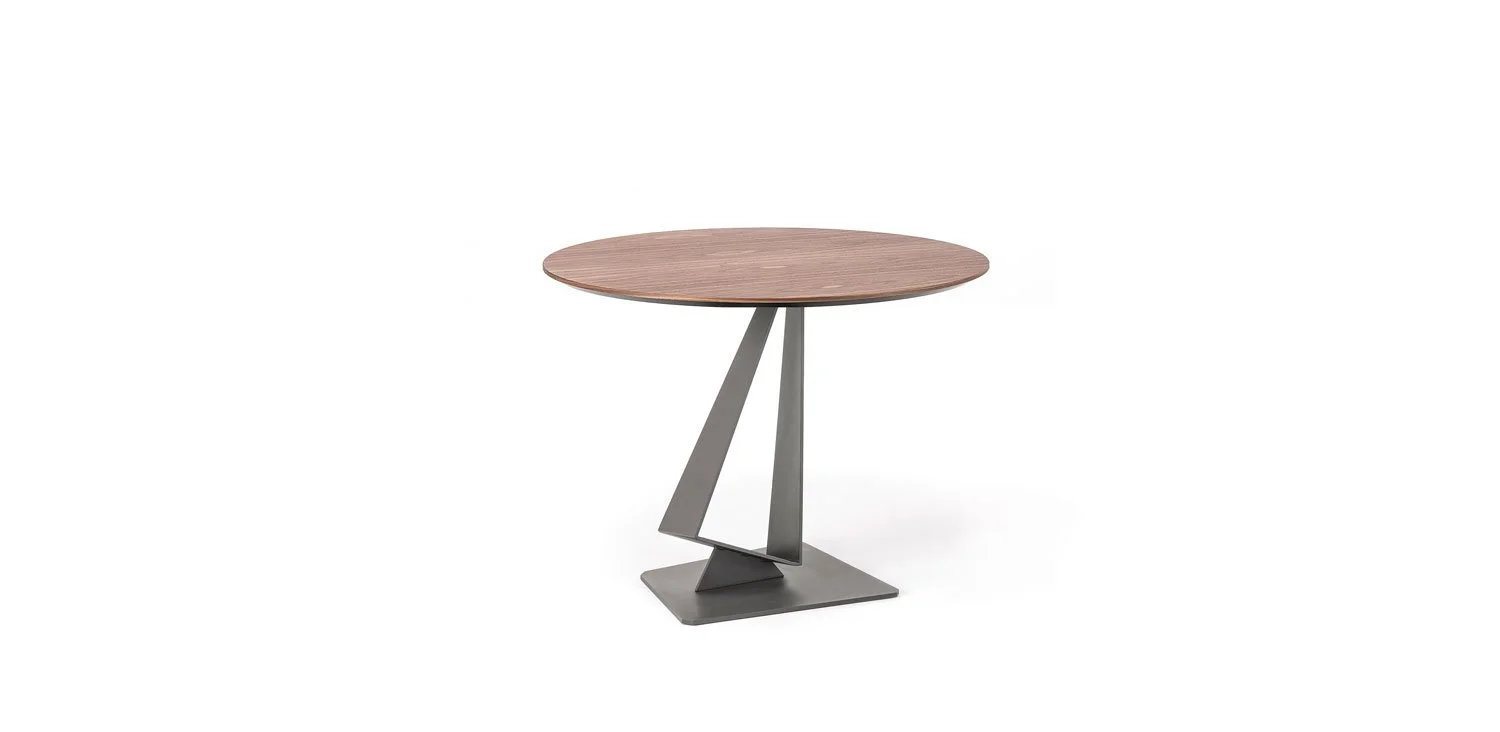 DIVINEDESIGNCENTER_ROGER_TABLE_5.jpg
