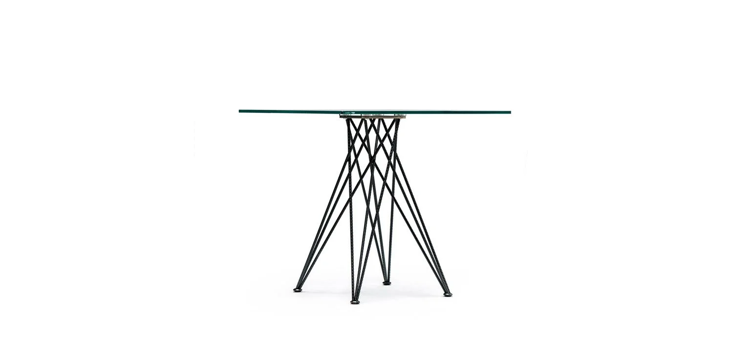DIVINEDESIGNCENTER_RALPHBISTROT_TABLE_1.jpg