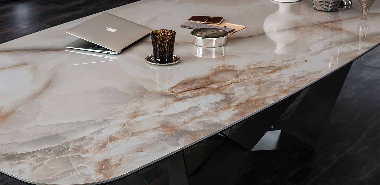 DIVINEDESIGNCENTER_SKORPIOKERAMIK_TABLE_8.jpg