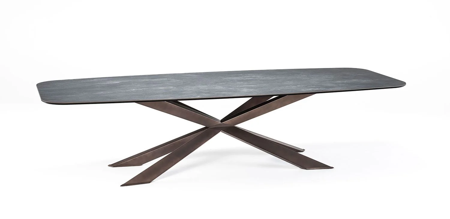 1_DIVINEDESIGNCENTER_SPYDERKERAMIK_TABLE_3.jpg