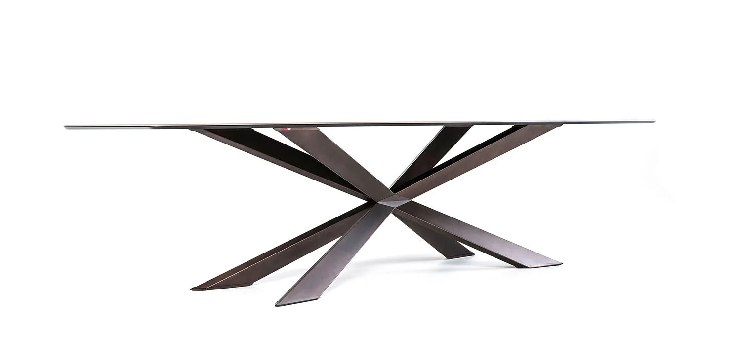 DIVINEDESIGNCENTER_SPYDERKERAMIK_TABLE_4.jpg